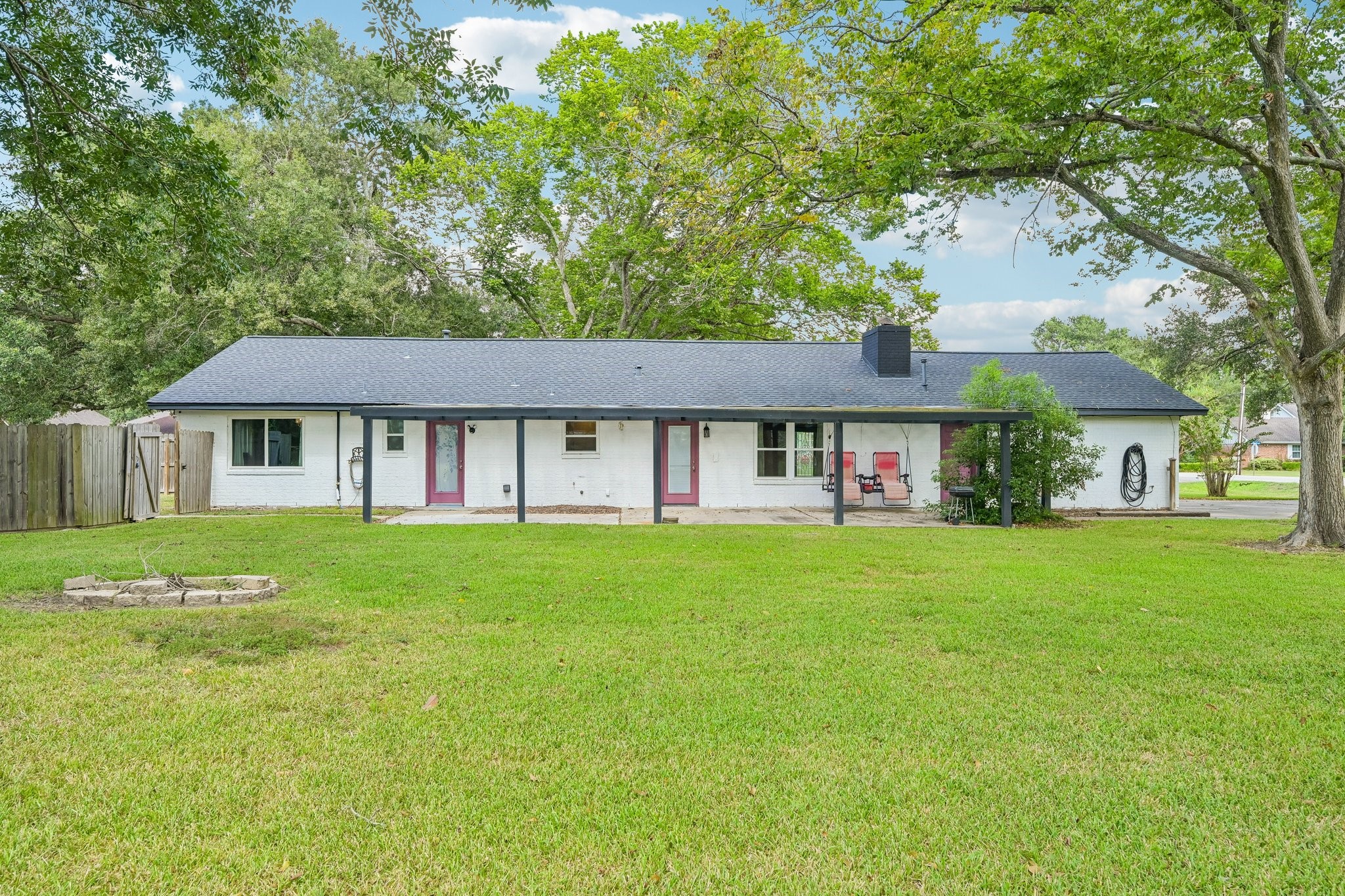 101 W Larkspur Drive Property Photo 26