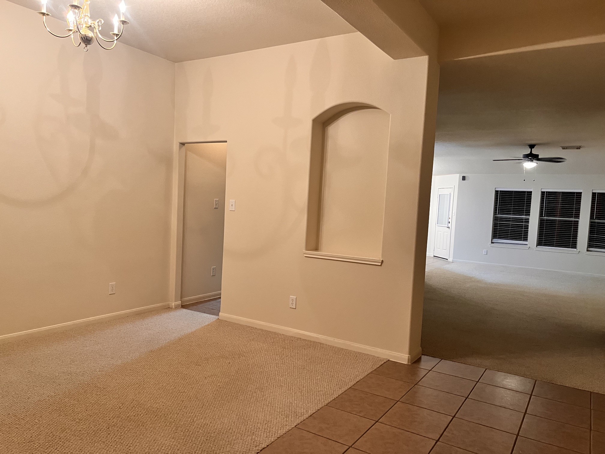 9406 Lakeway View Lane Property Photo 7