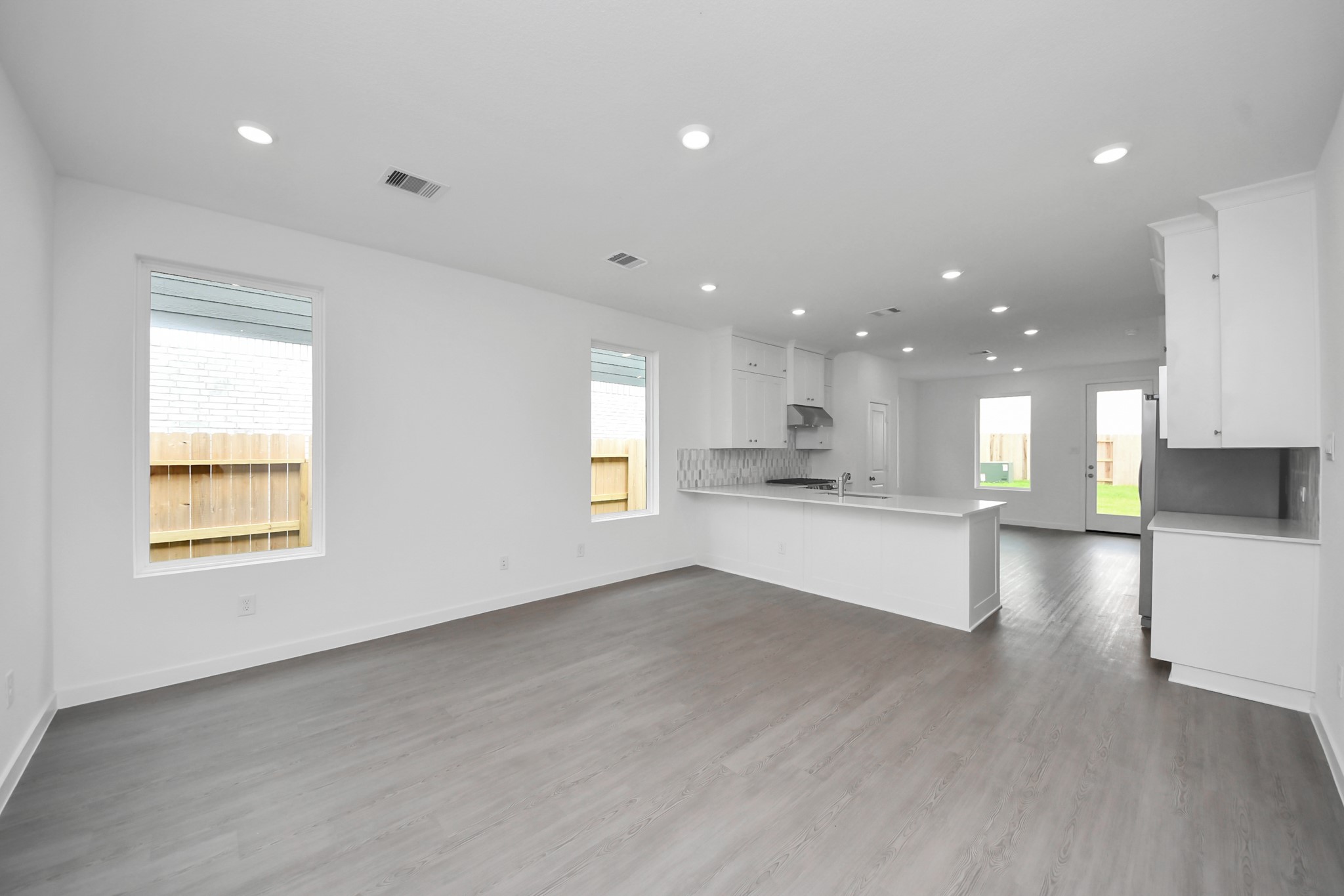 28910 Rustic Robin Lane Property Photo 15