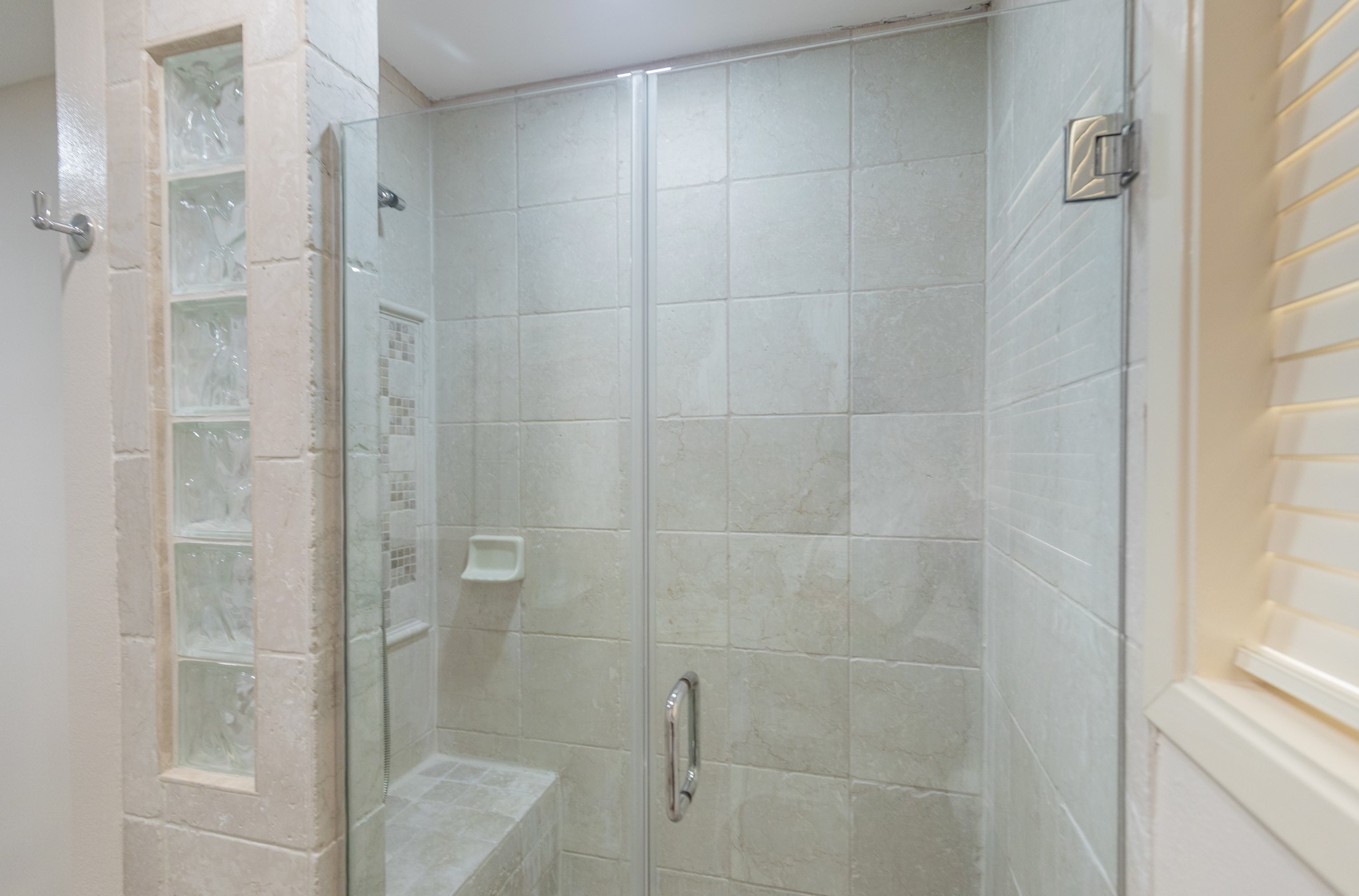 921 Victoria Drive Property Photo 38