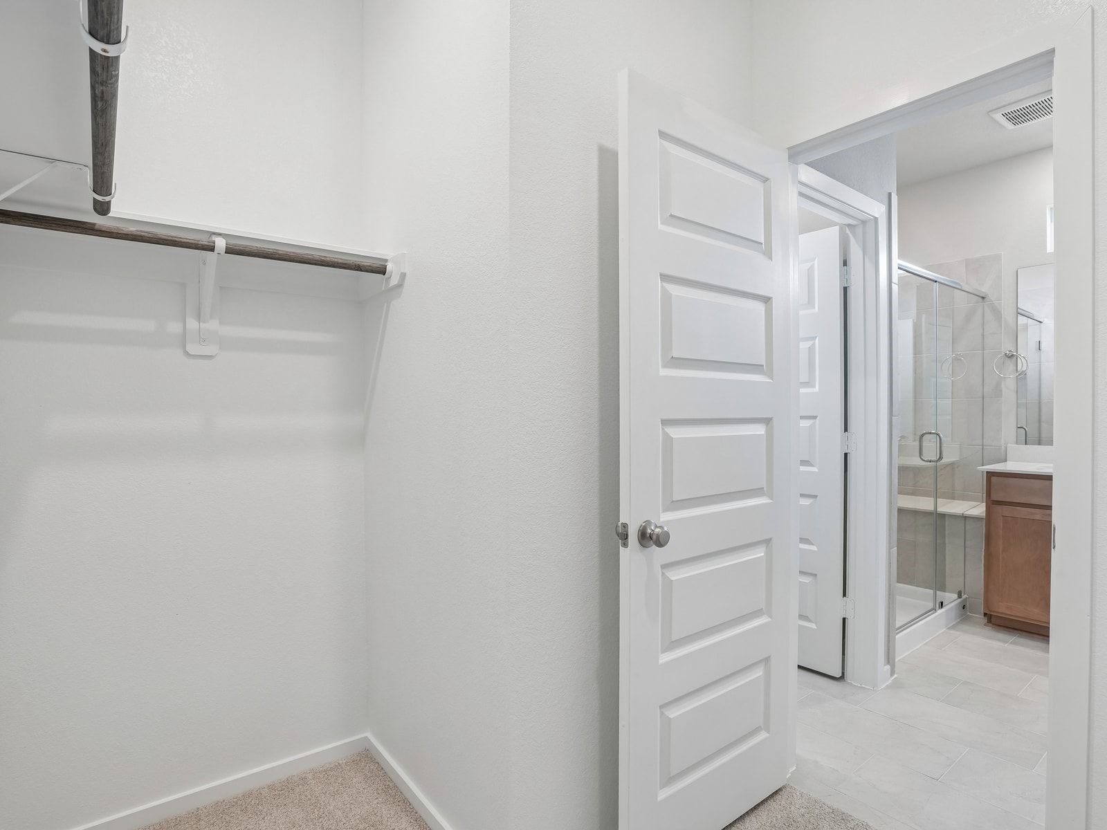 1034 Cedar Place Lane Property Photo 20