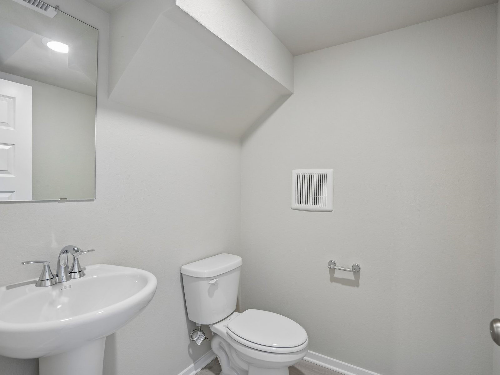 1034 Cedar Place Lane Property Photo 22