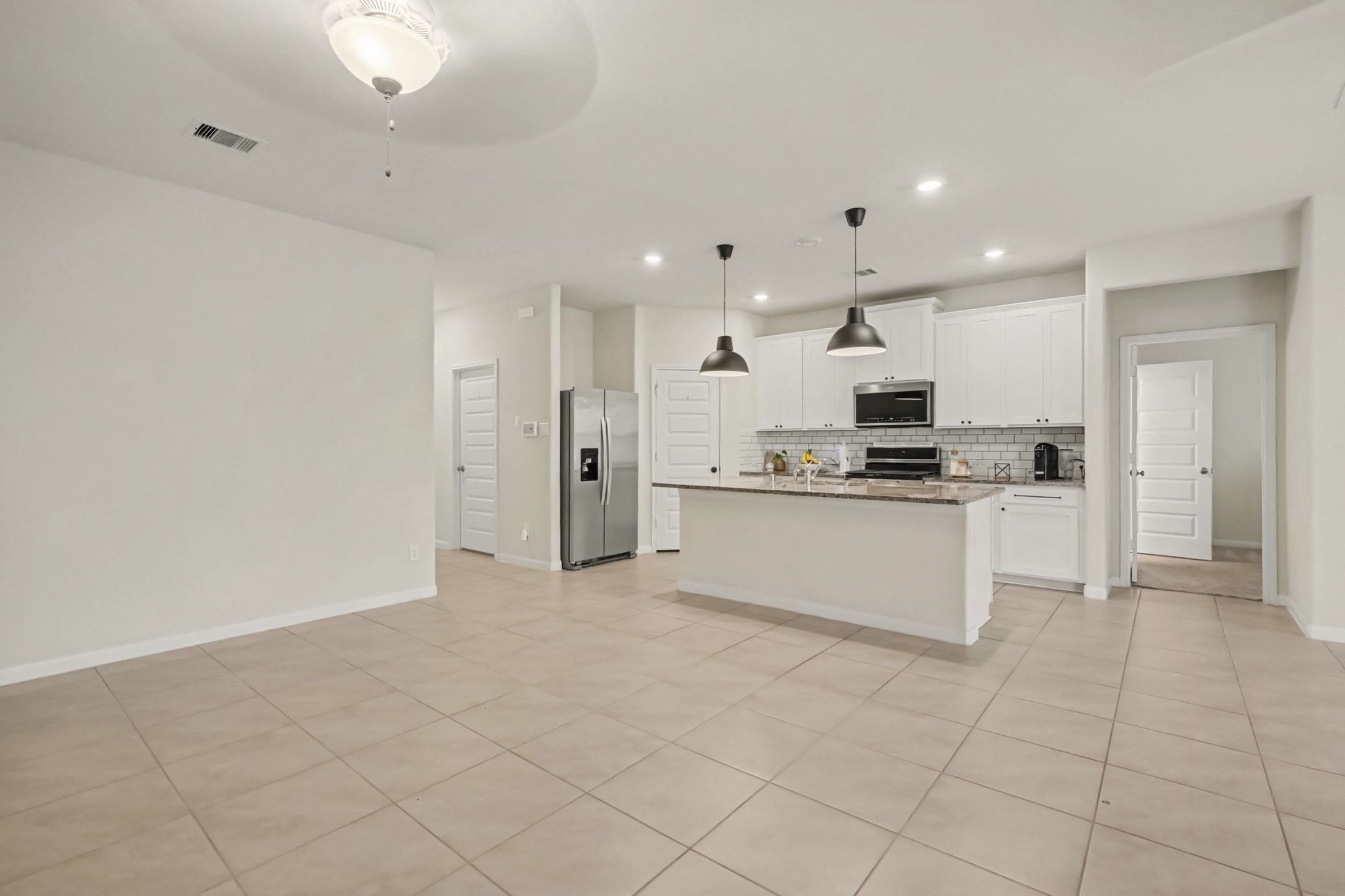 6611 Casper Falls Trl Property Photo 7