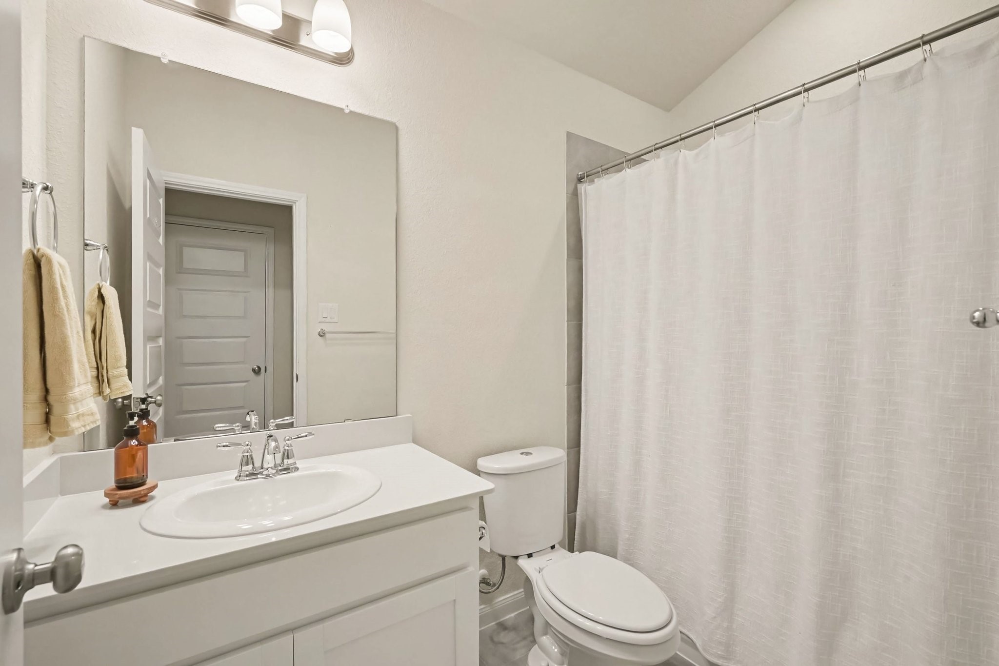 6611 Casper Falls Trl Property Photo 19