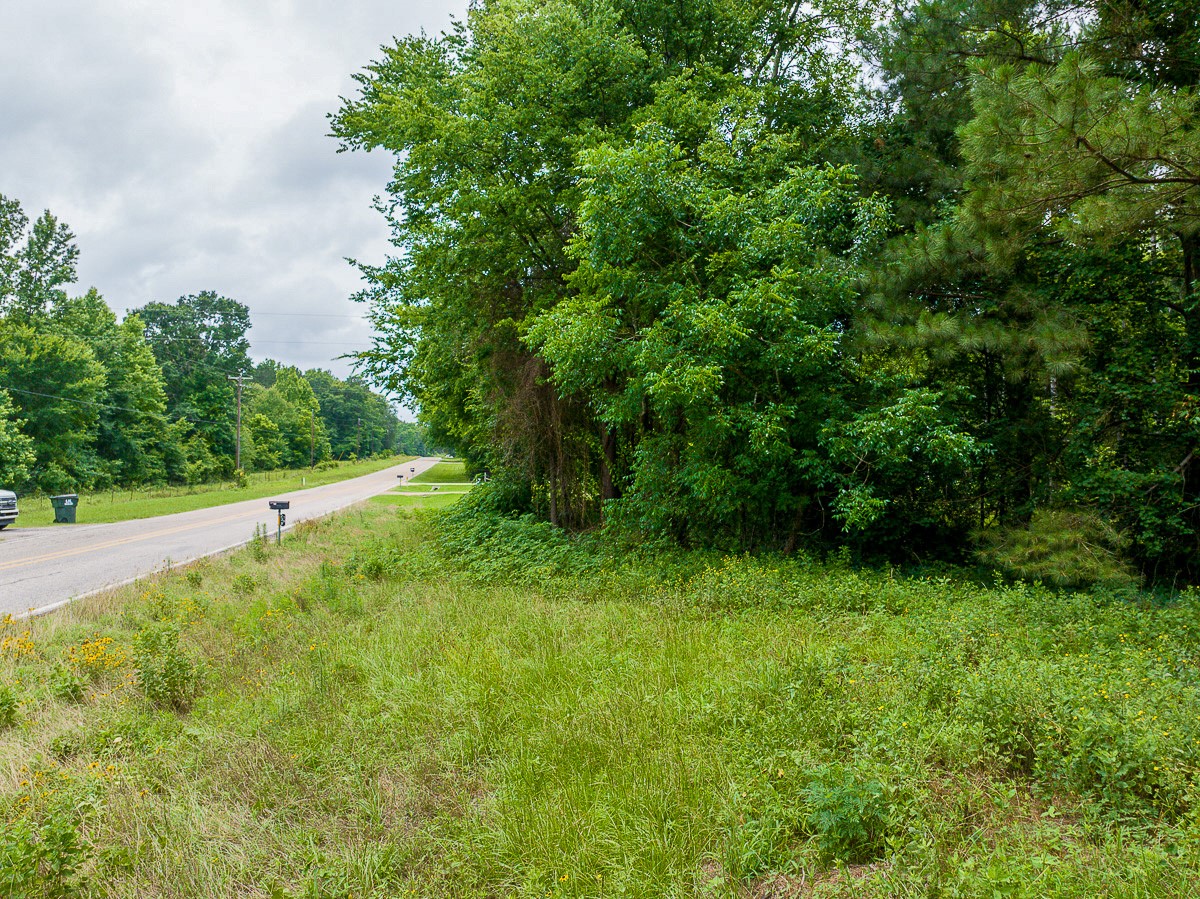 21135 Fm 1252 Property Photo 13