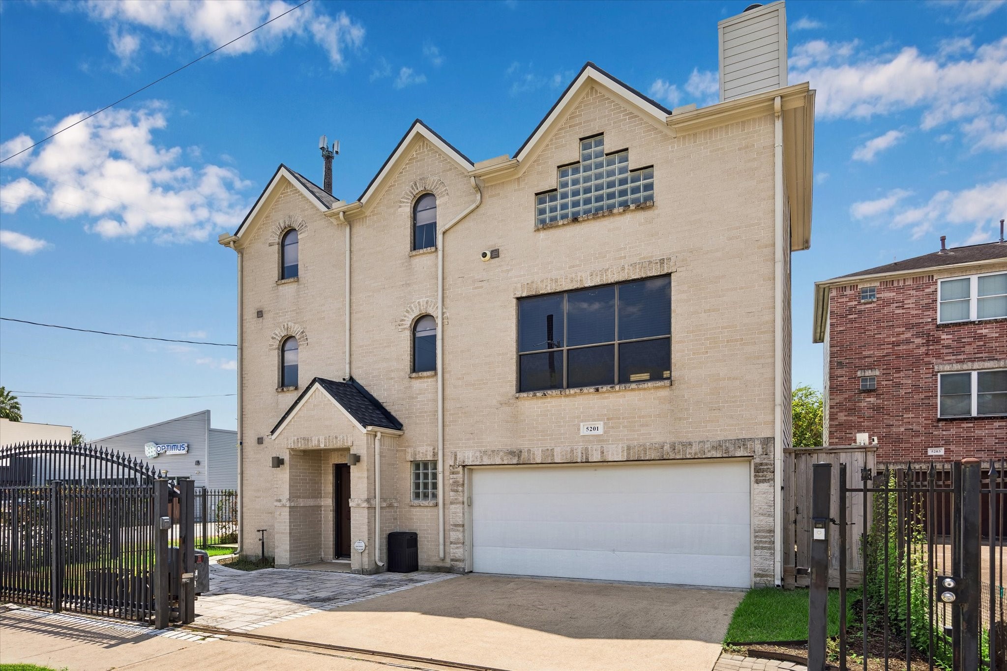 5201 Cornish Street Property Photo 2