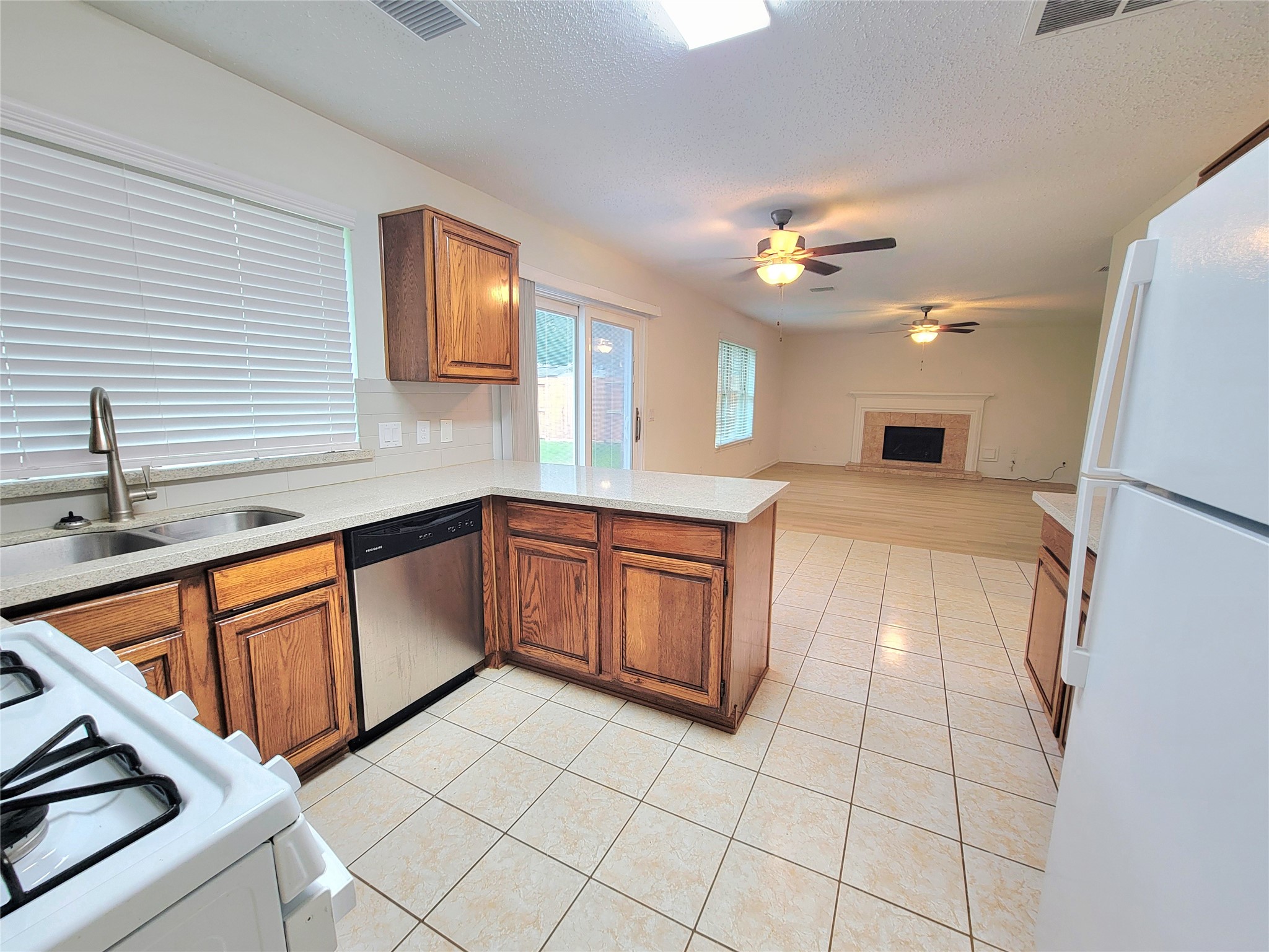 3226 Granite Lake Drive Property Photo 8