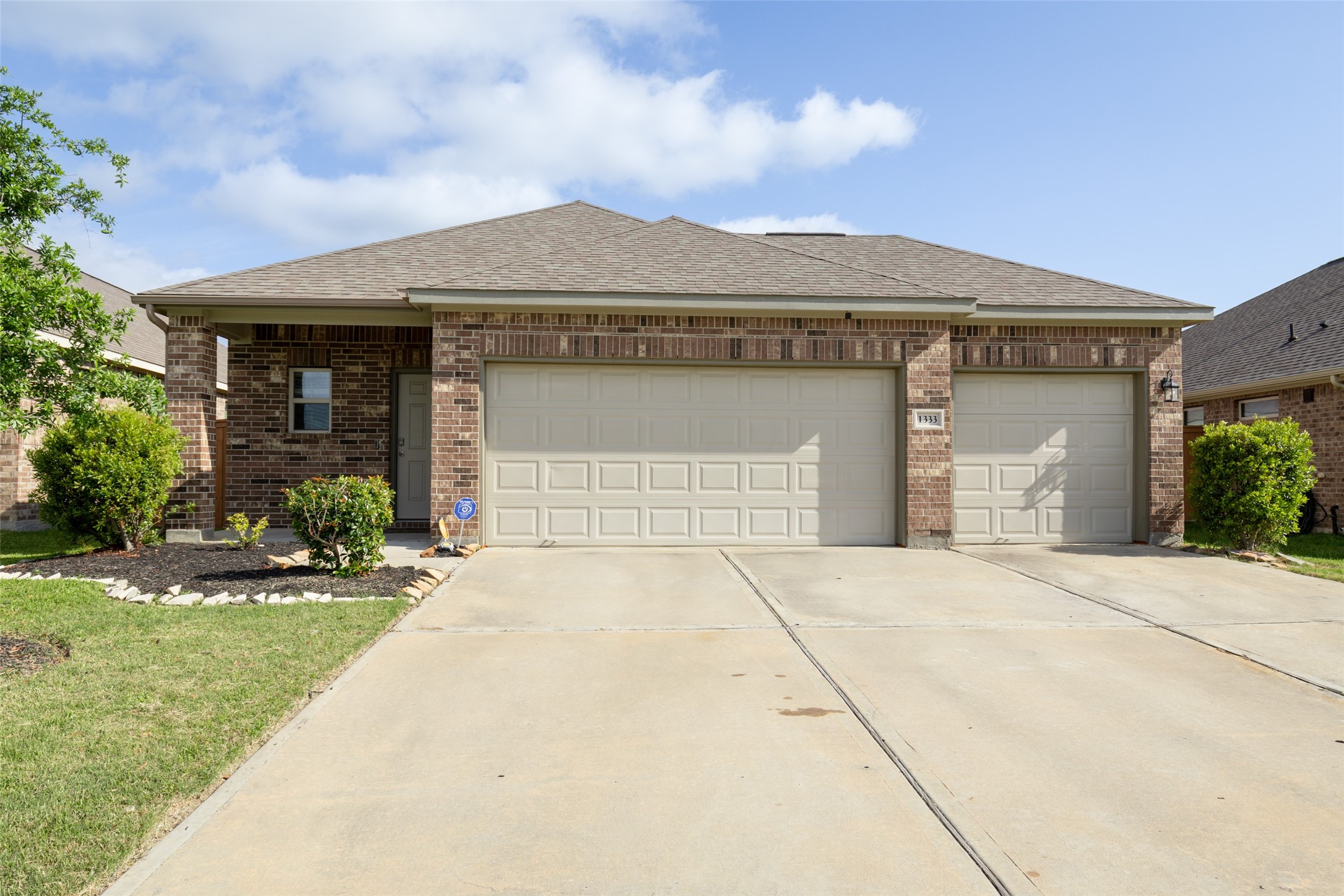 1333 Red Hills Drive Property Photo