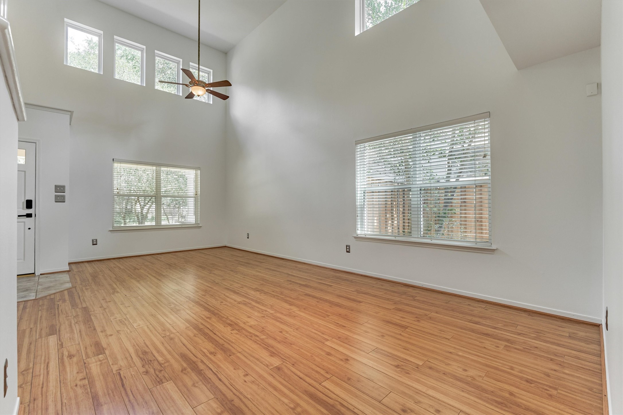 59 W Gaslight Place Property Photo 7