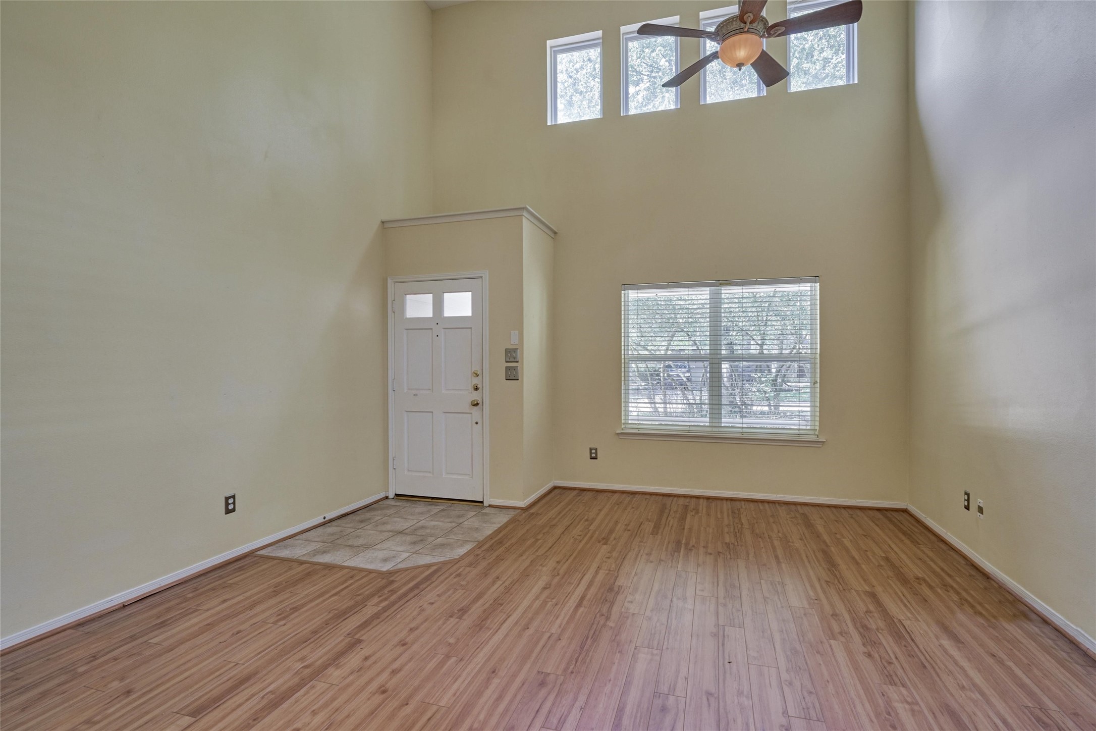 59 W Gaslight Place Property Photo 9