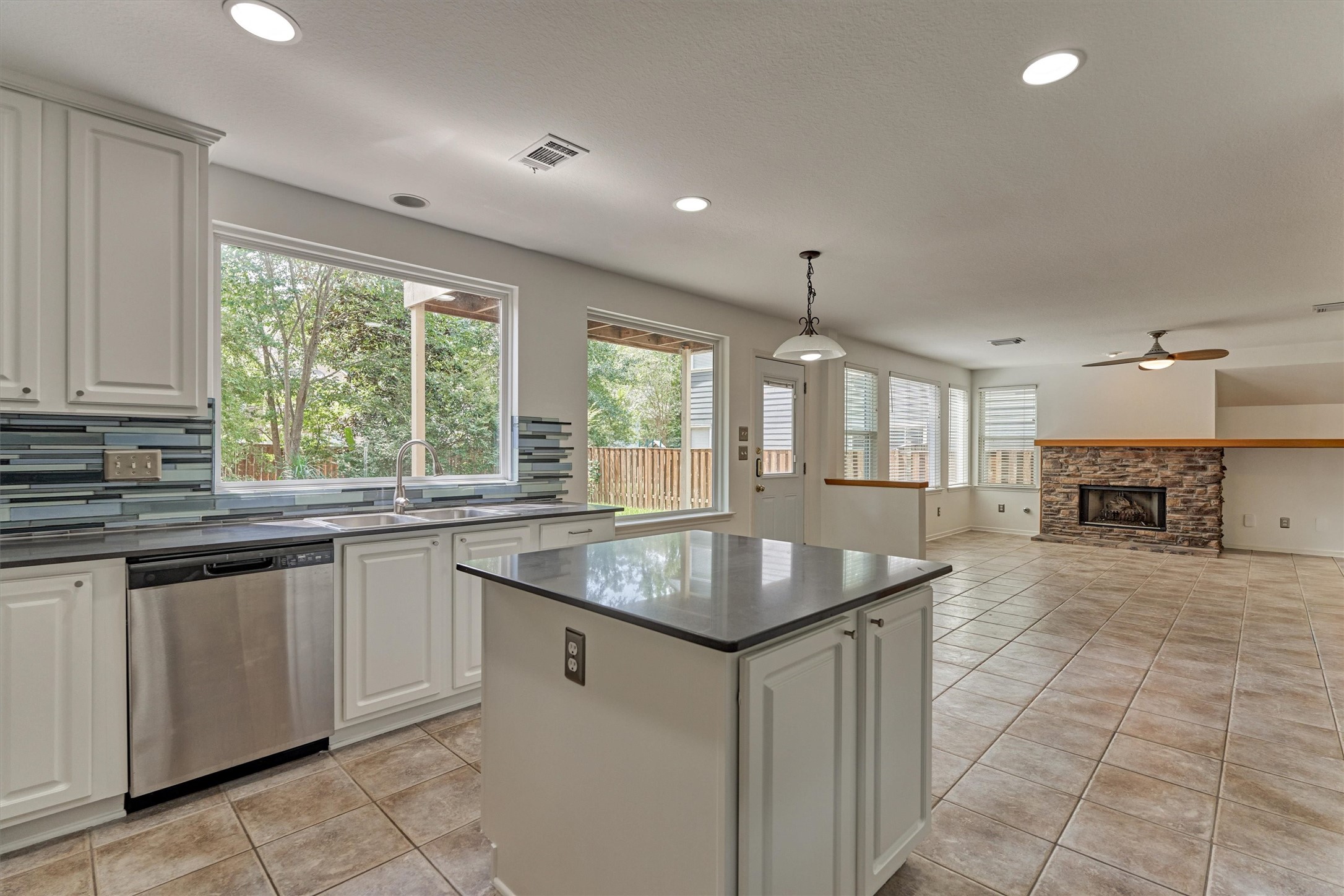 59 W Gaslight Place Property Photo 12