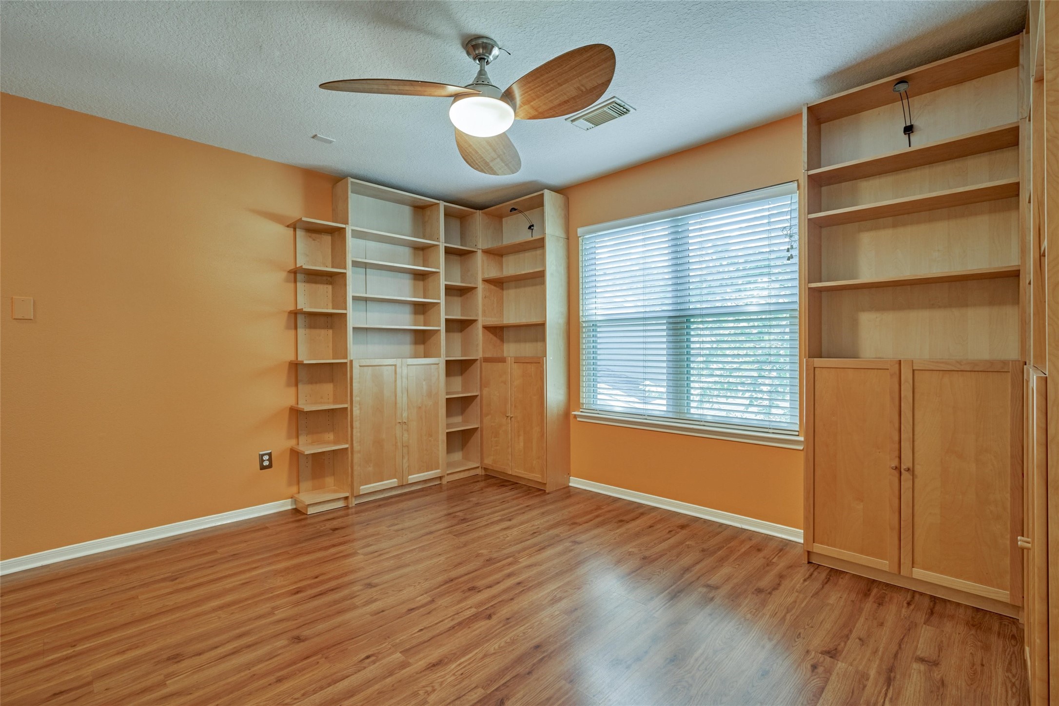 59 W Gaslight Place Property Photo 26
