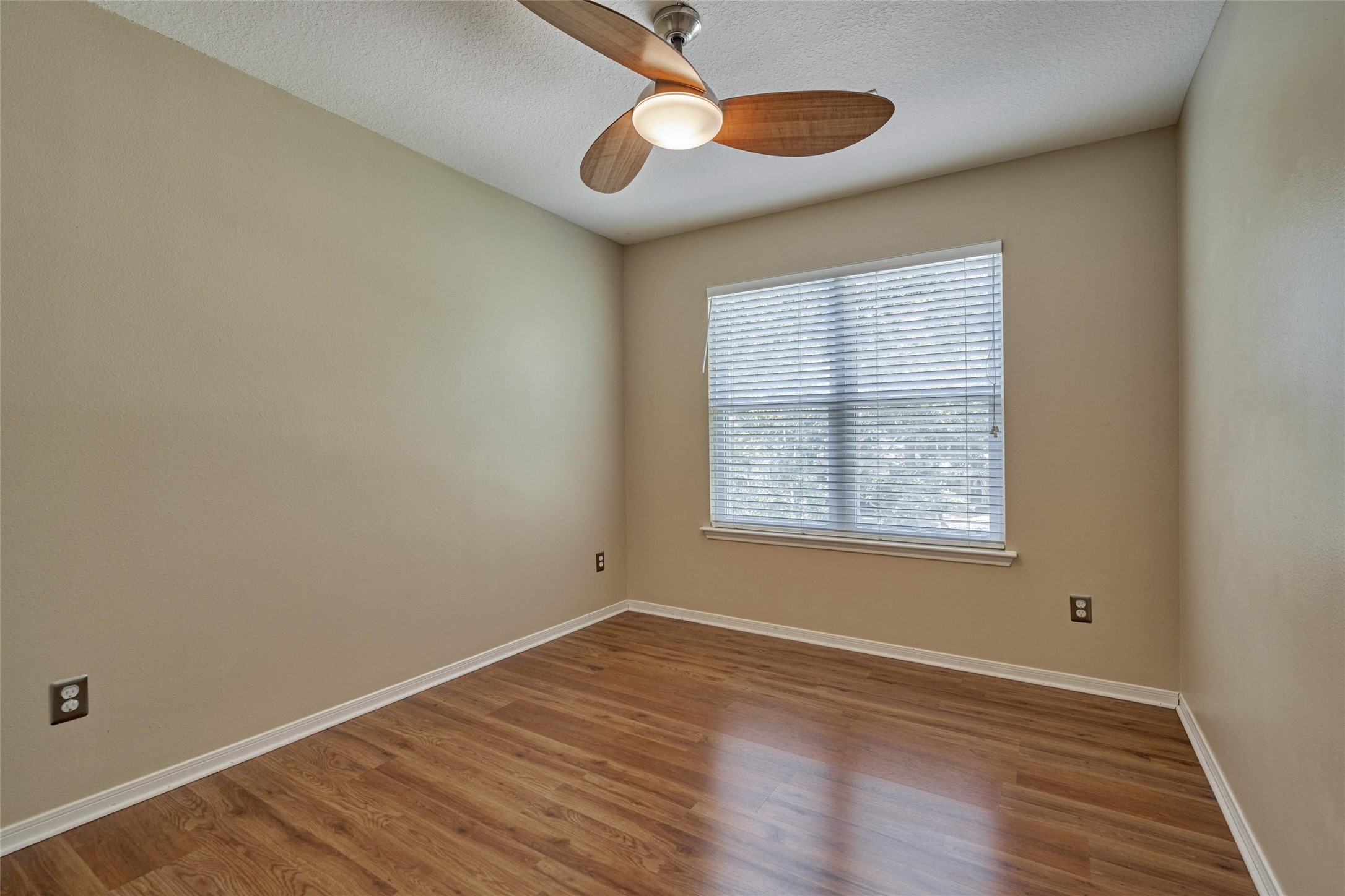 59 W Gaslight Place Property Photo 32