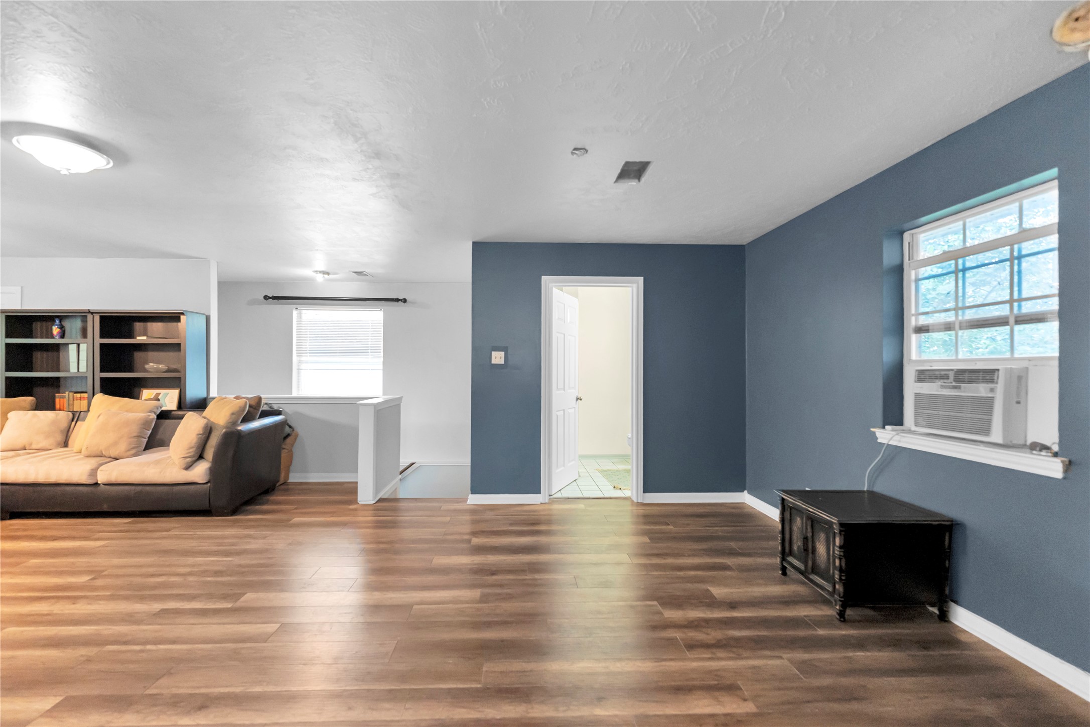 122 E Park Drive Property Photo 40