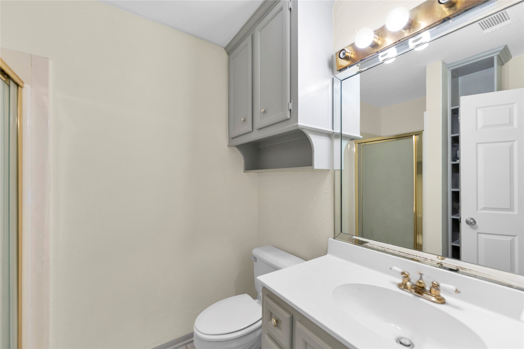 122 E Park Drive Property Photo 46