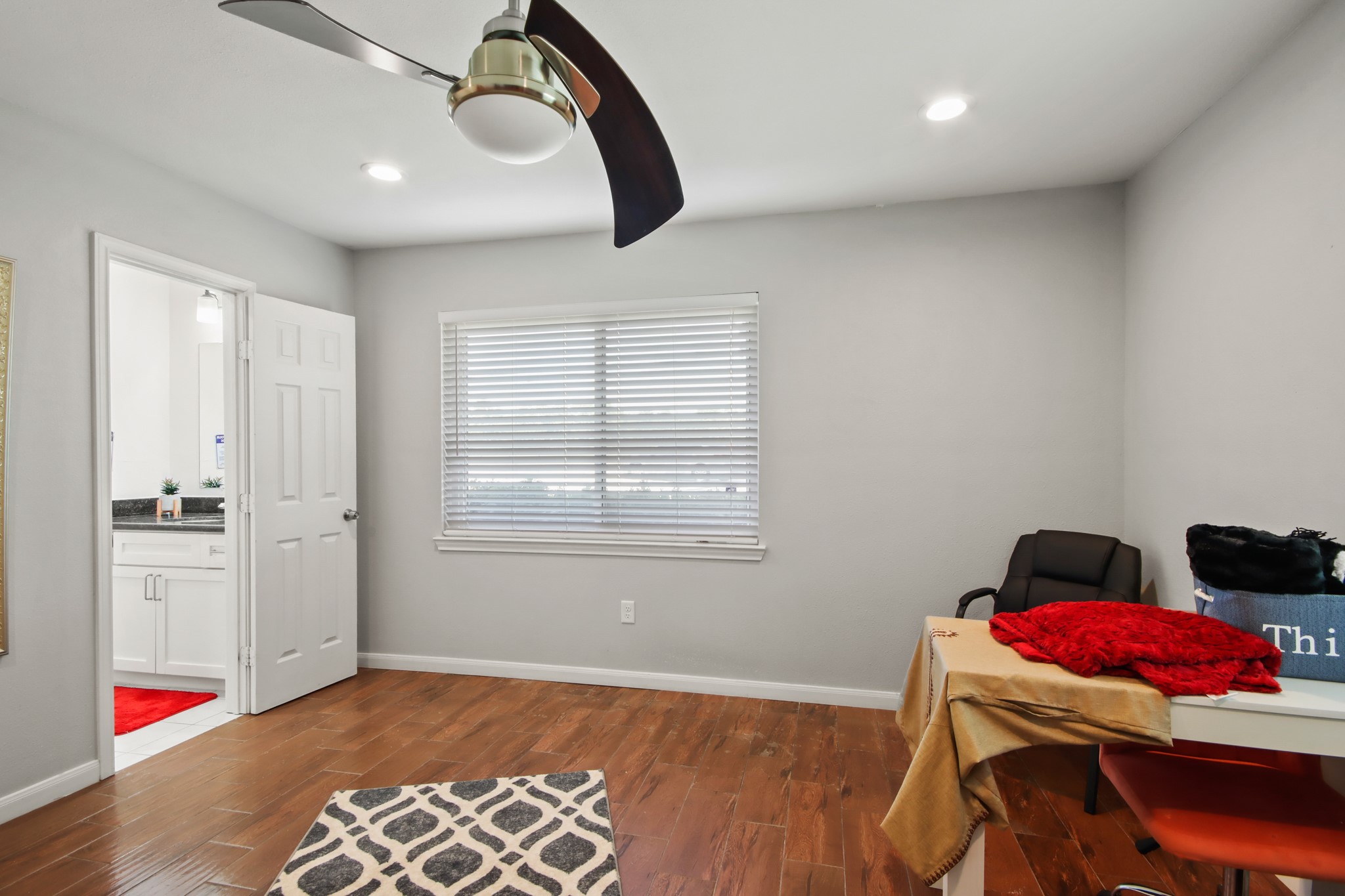 5302 Treaschwig Road Property Photo 22