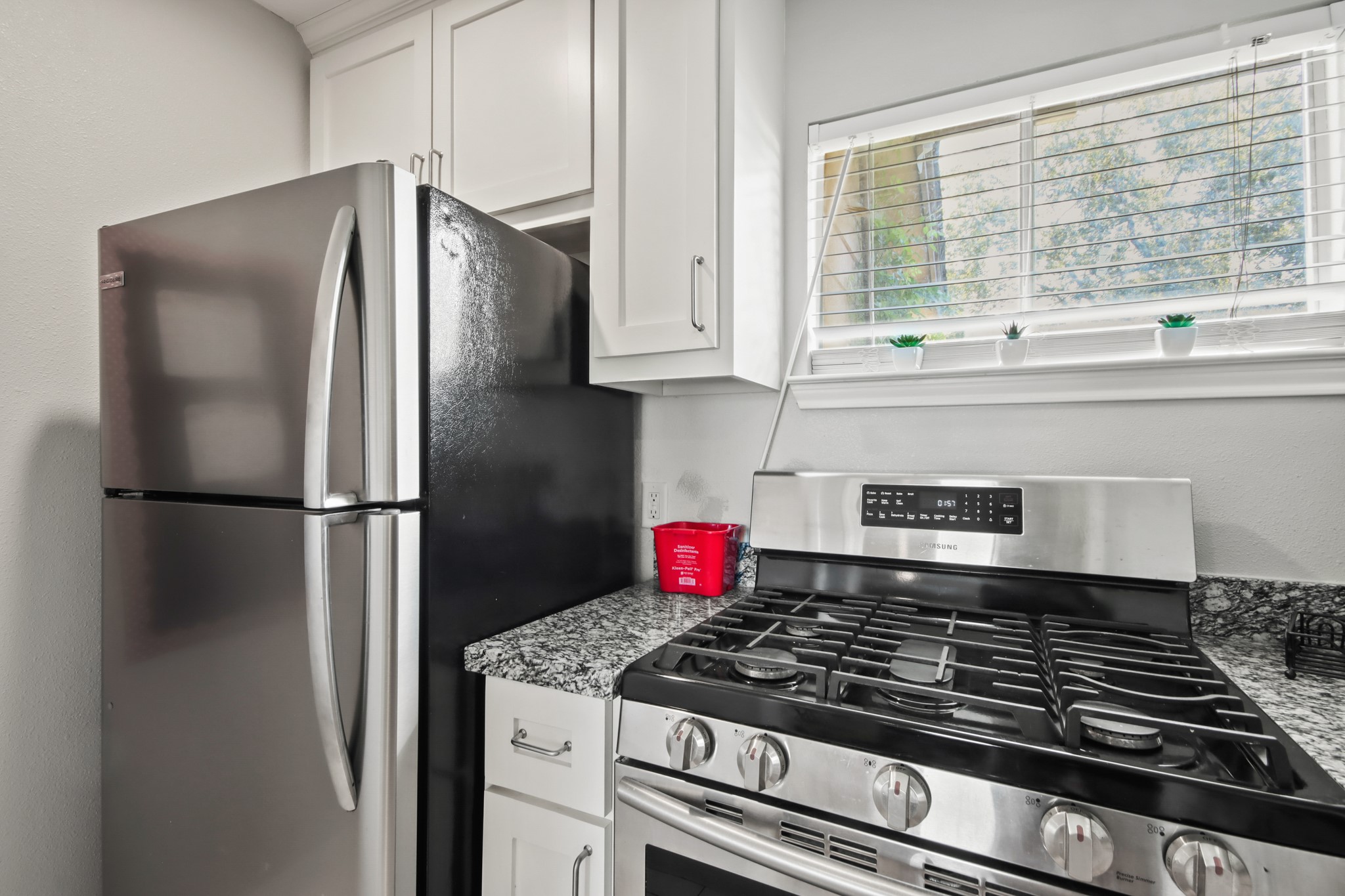 5302 Treaschwig Road Property Photo 32