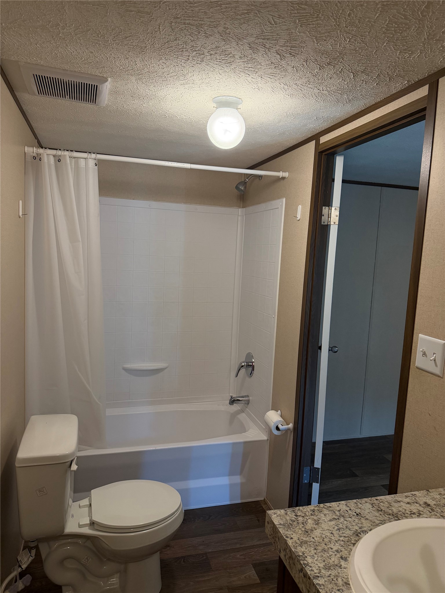 250 County Road 5001 Property Photo 11