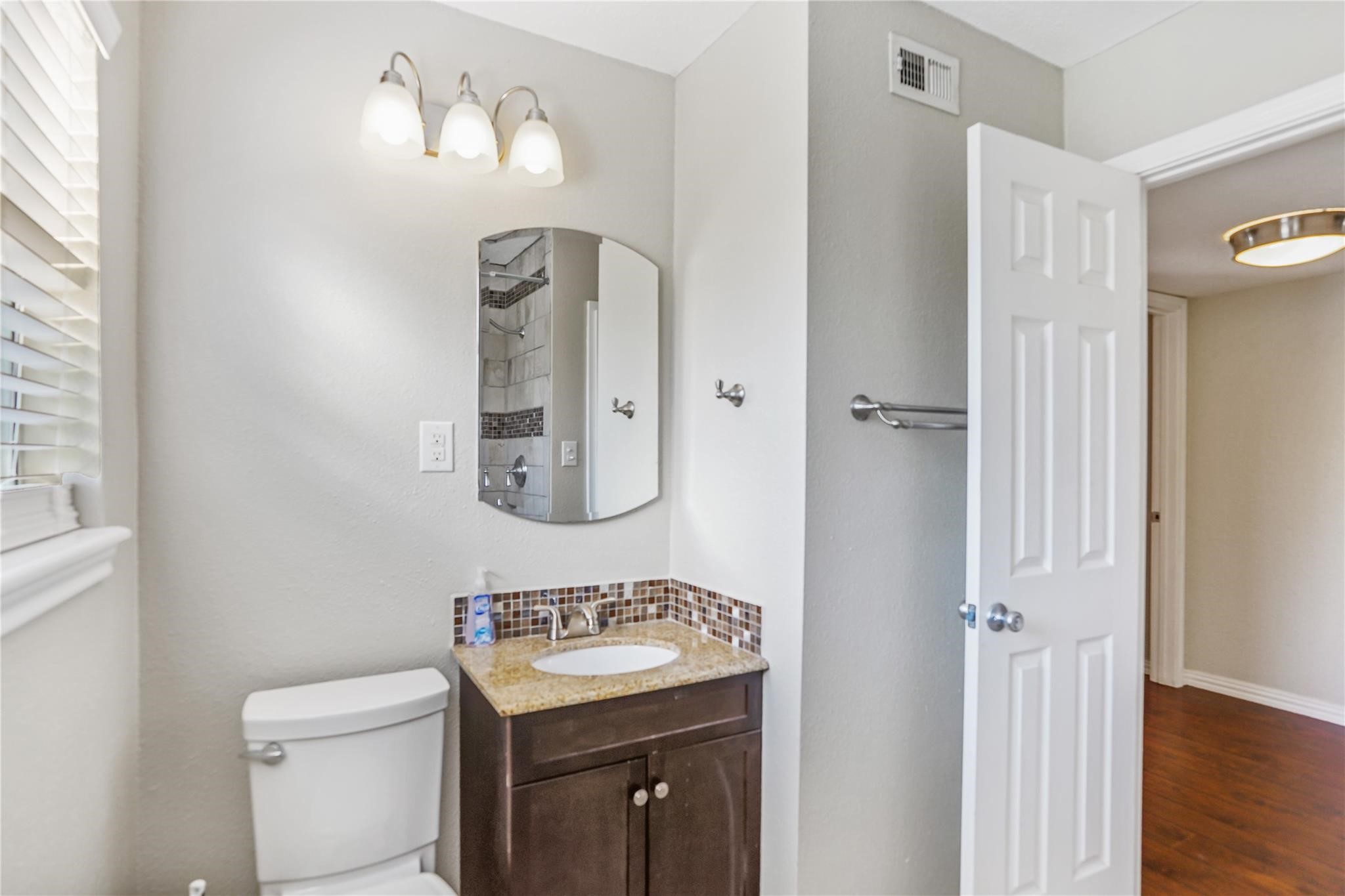 419 Marshall Street 10 Property Photo 12