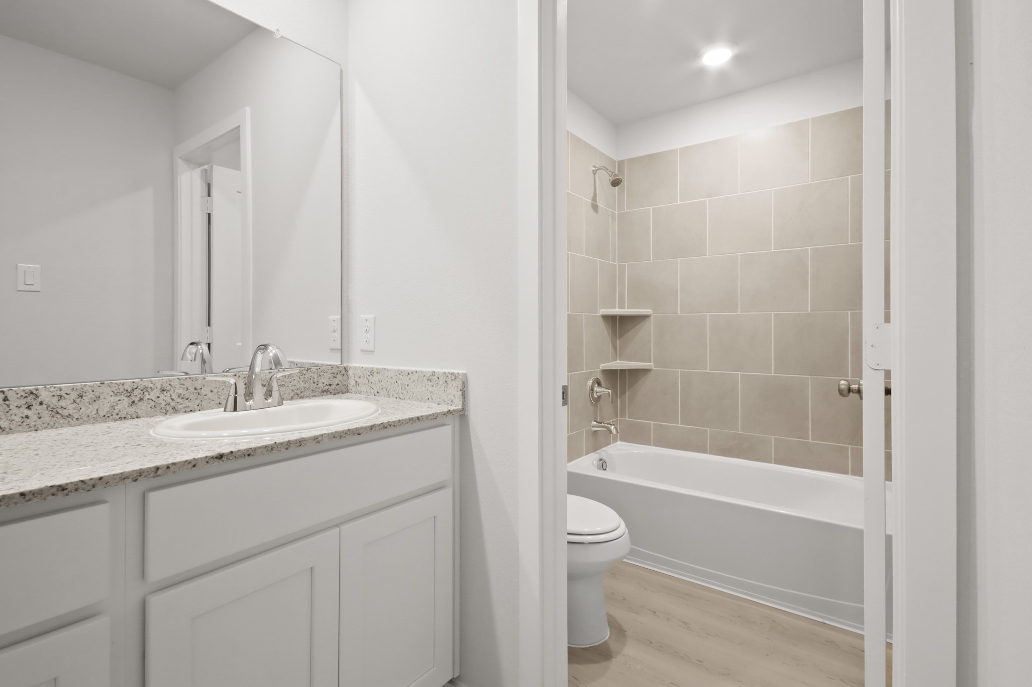 9320 Shady Creek Drive Property Photo 15