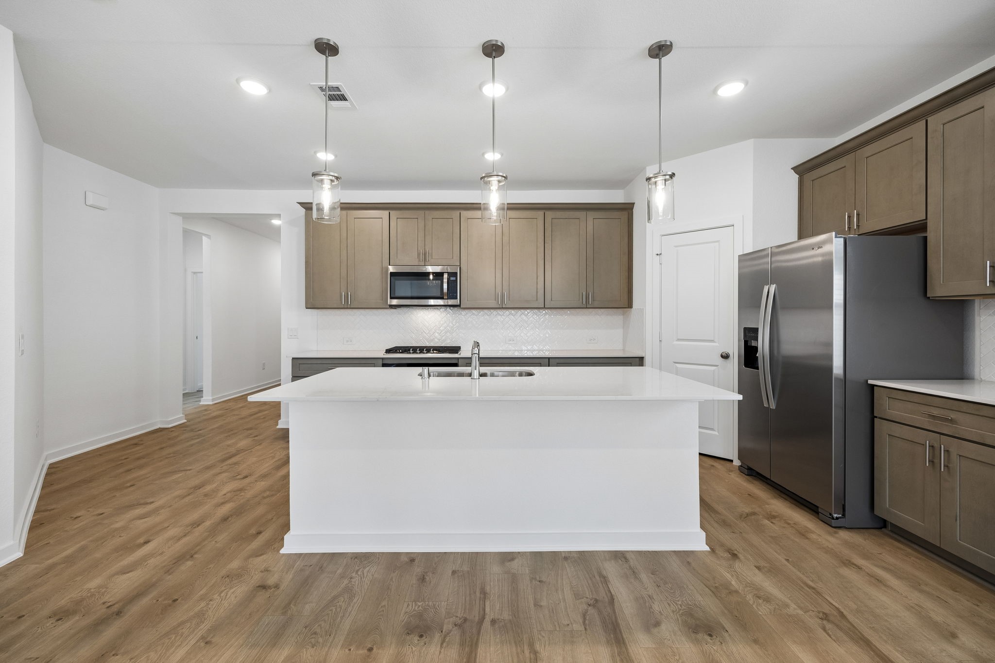18210 Ellerden Forest Drive Property Photo 5