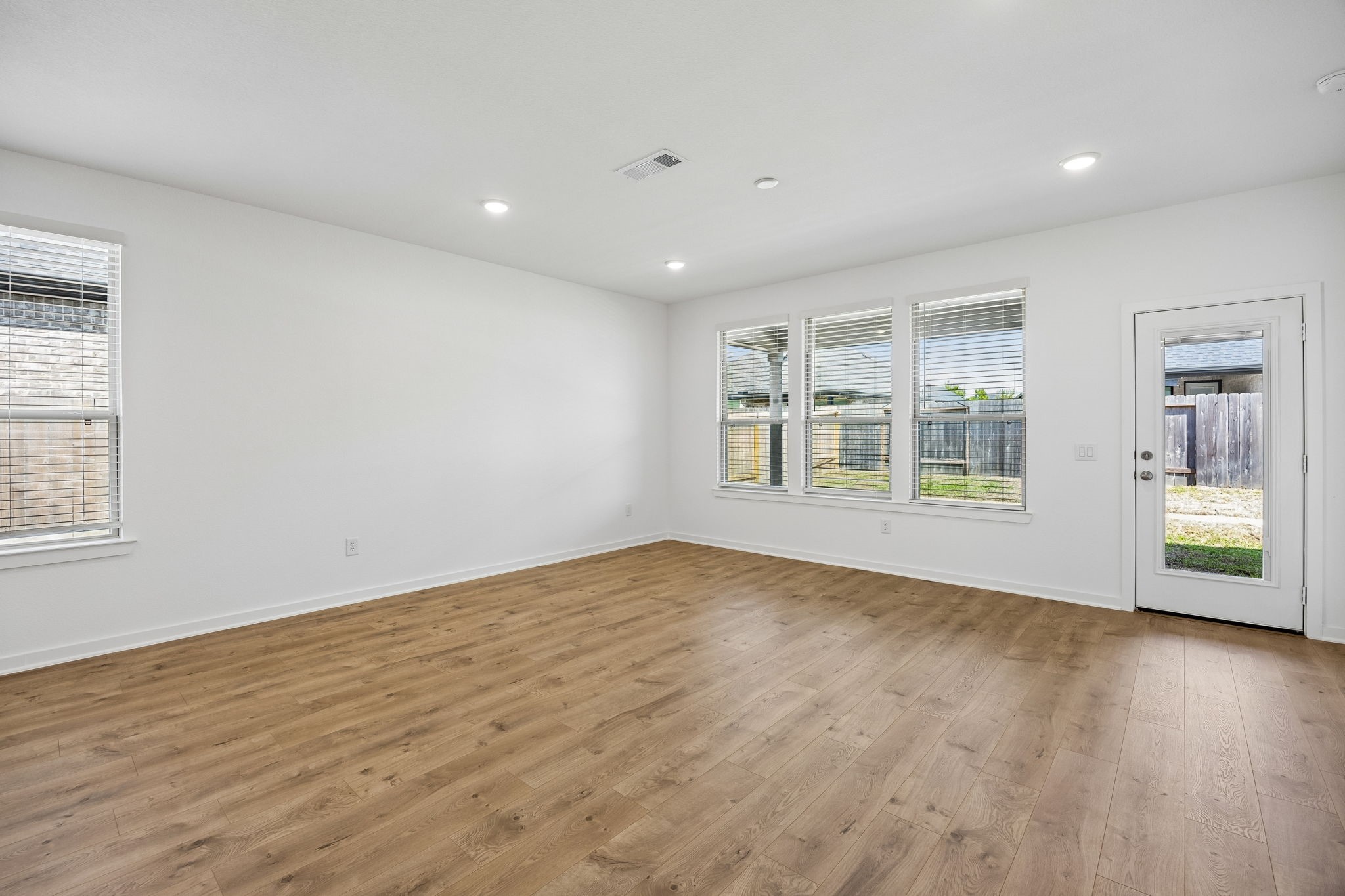18210 Ellerden Forest Drive Property Photo 13