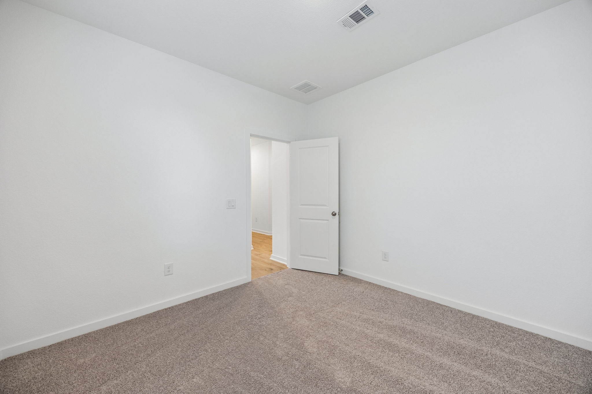 18210 Ellerden Forest Drive Property Photo 24