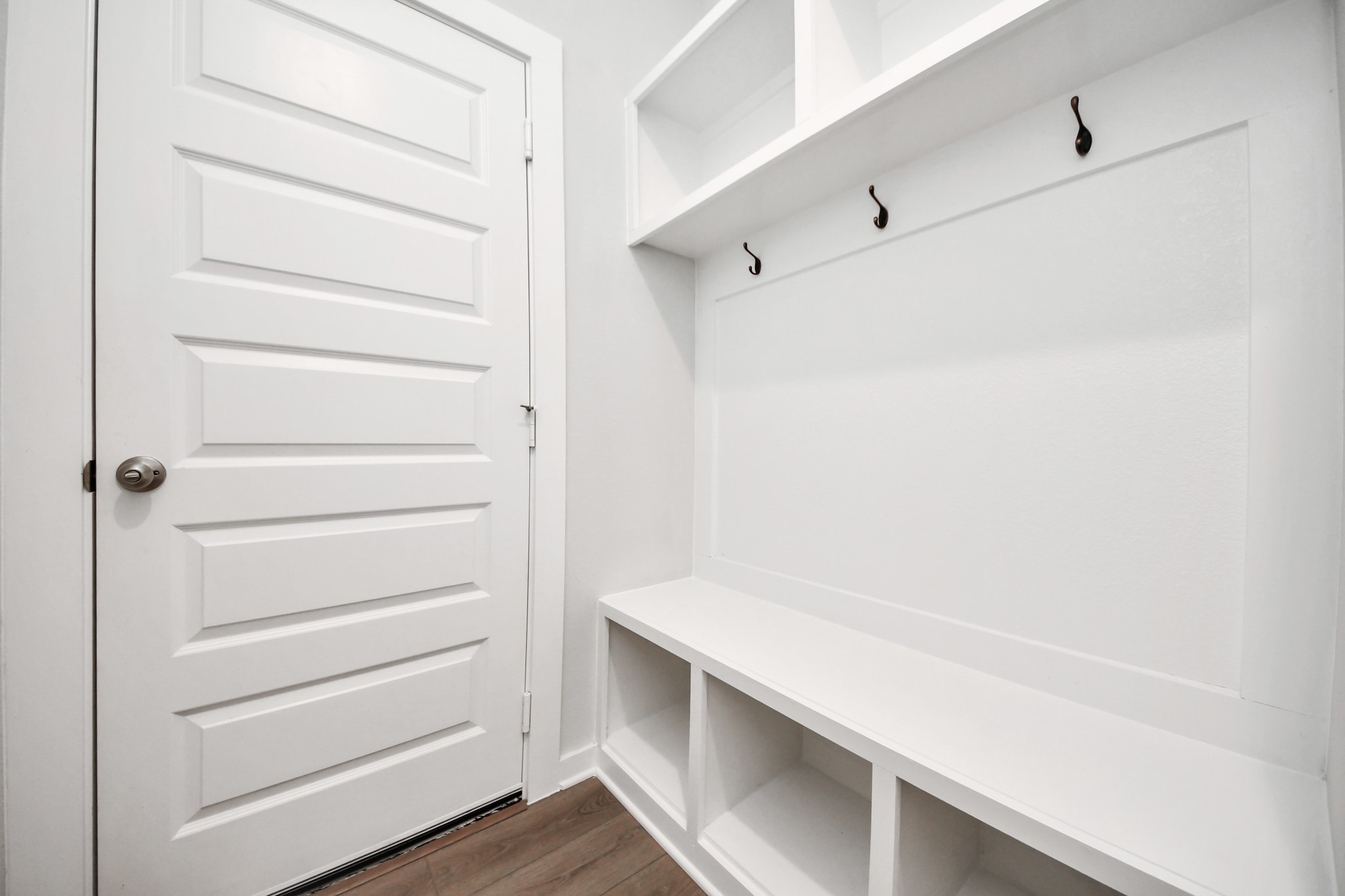1030 Arbor Drive Property Photo 12