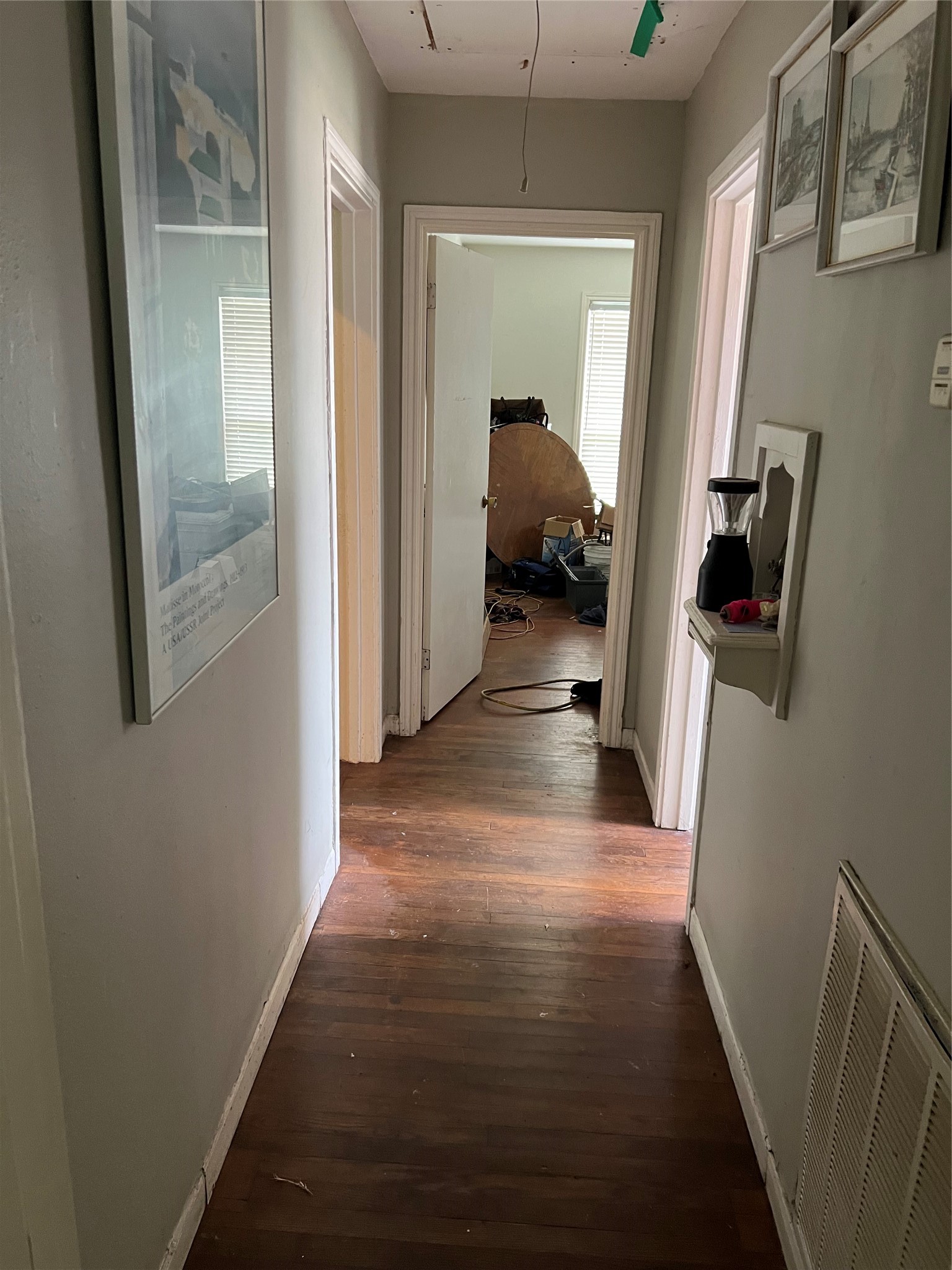 2914 Berry Road Property Photo 4