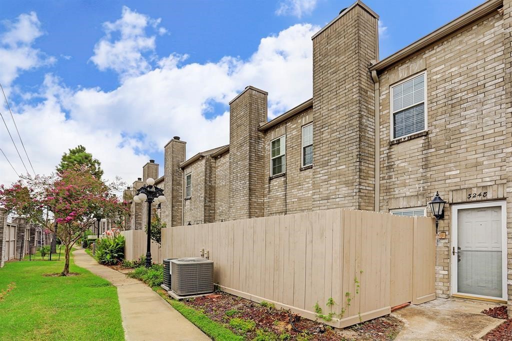 3248 Holly Hall Street 3248 Property Photo 1