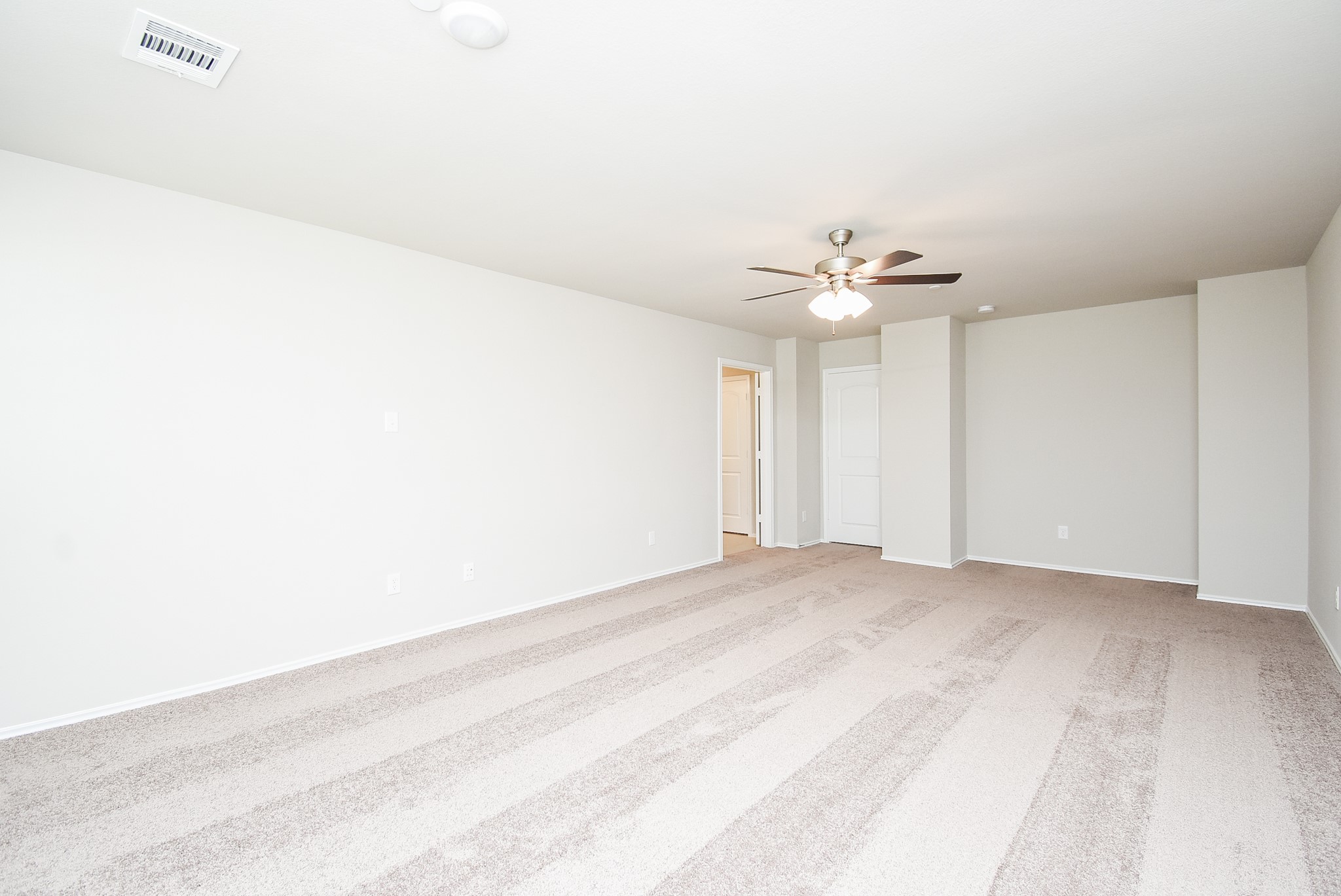2910 Scanlan Meadow 18 Property Photo 17
