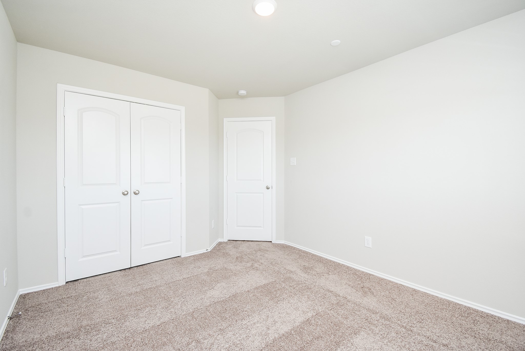 2910 Scanlan Meadow 18 Property Photo 24