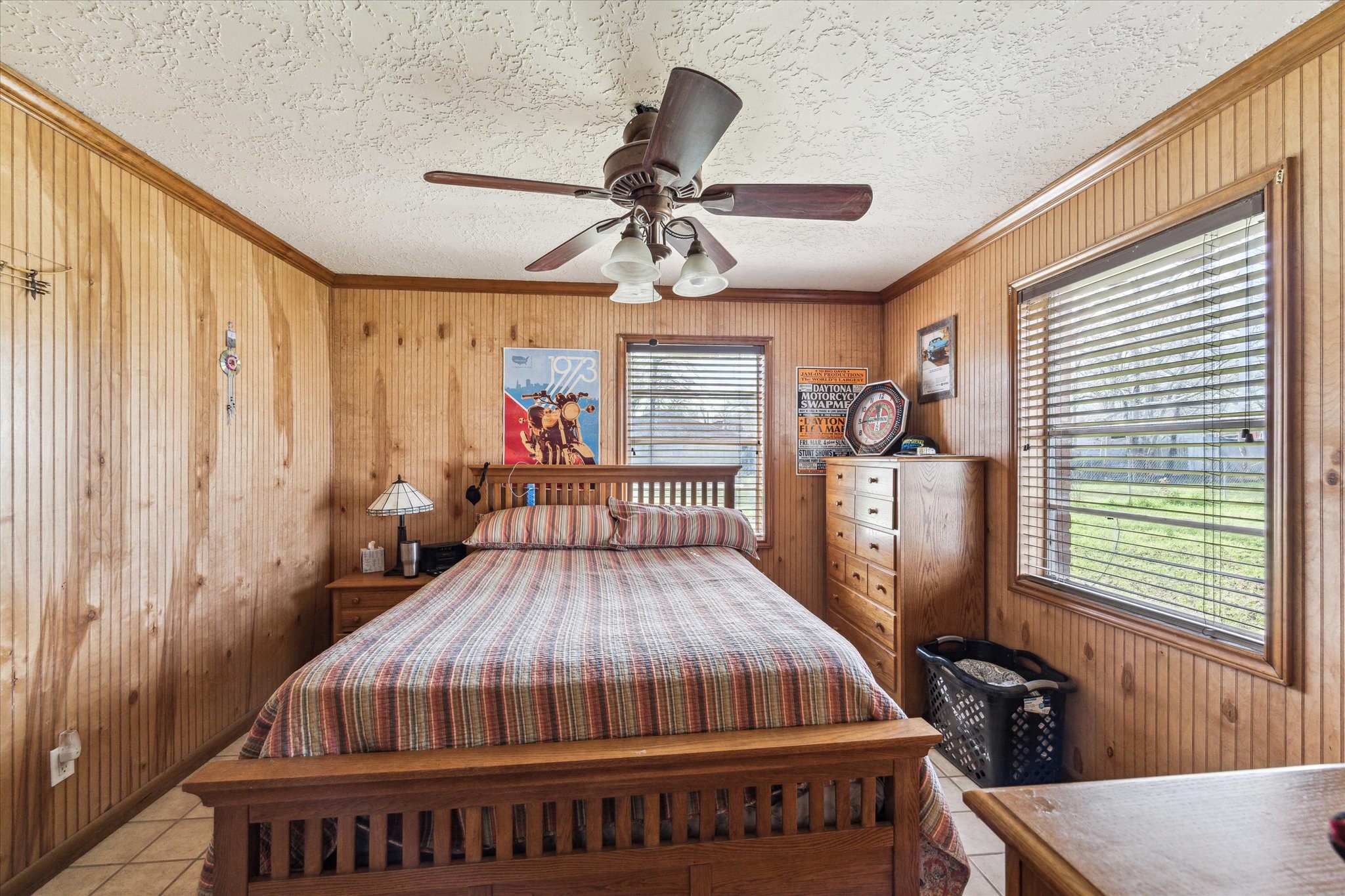23092 E Martin Drive Property Photo 5