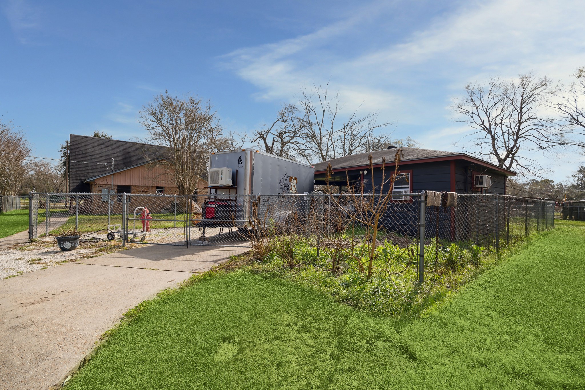 23092 E Martin Drive Property Photo 11