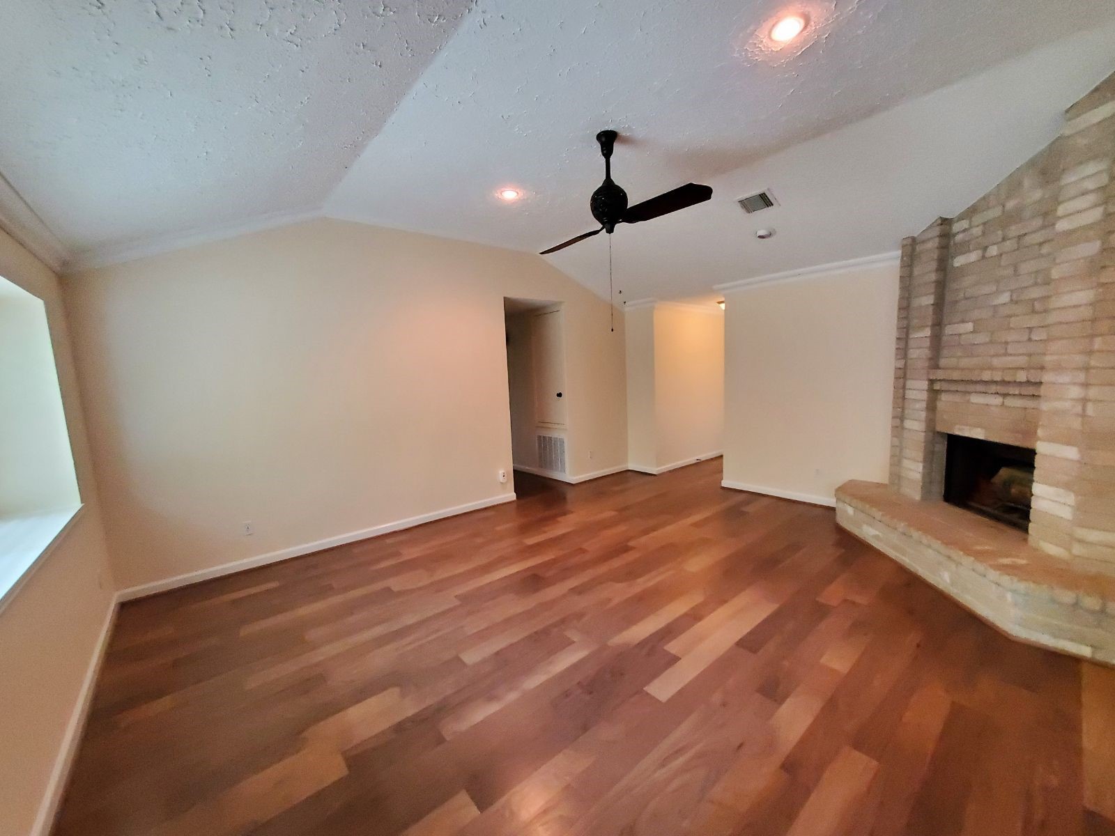 14123 Kathi Lynn Lane Property Photo 4