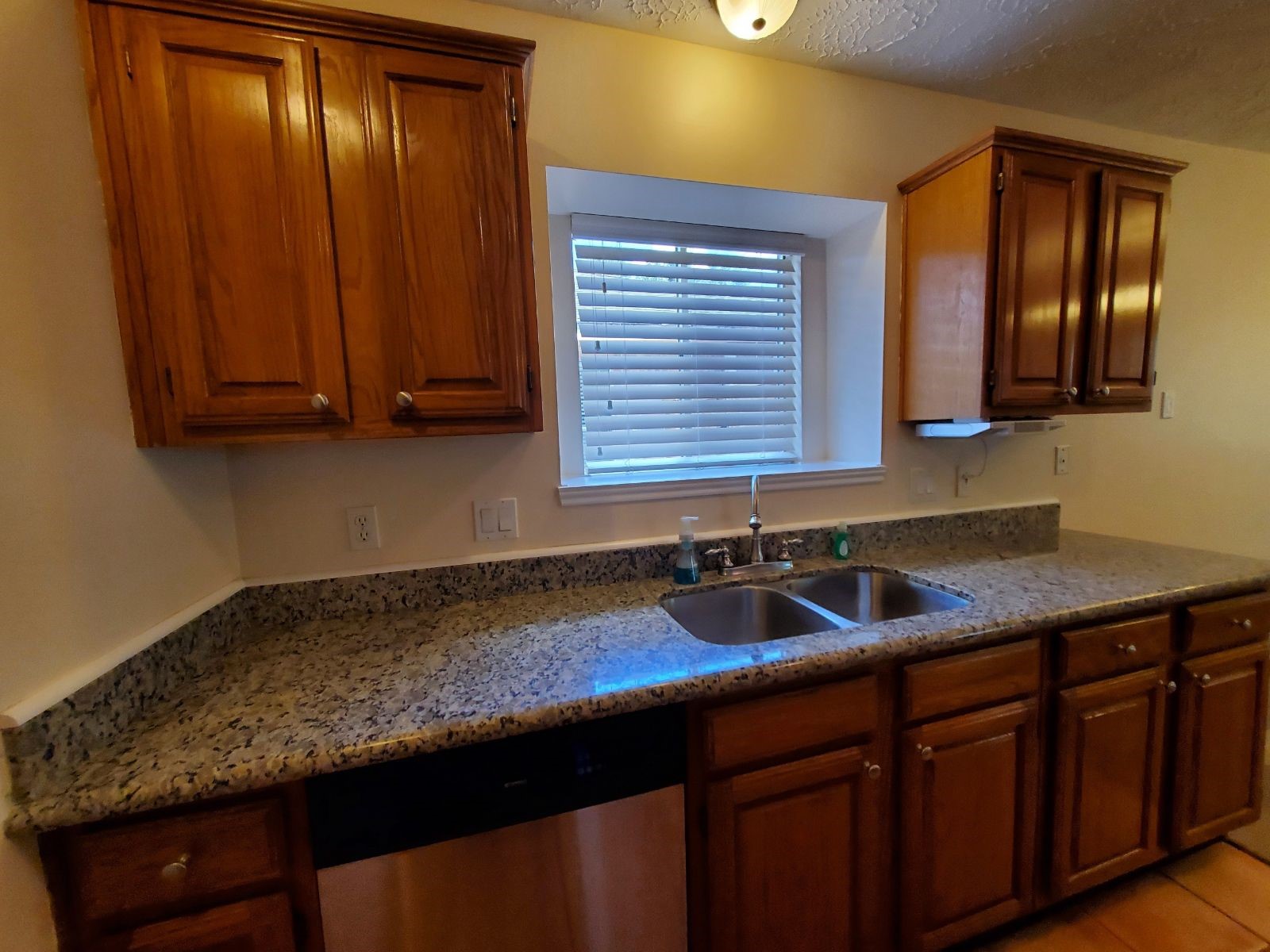 14123 Kathi Lynn Lane Property Photo 7