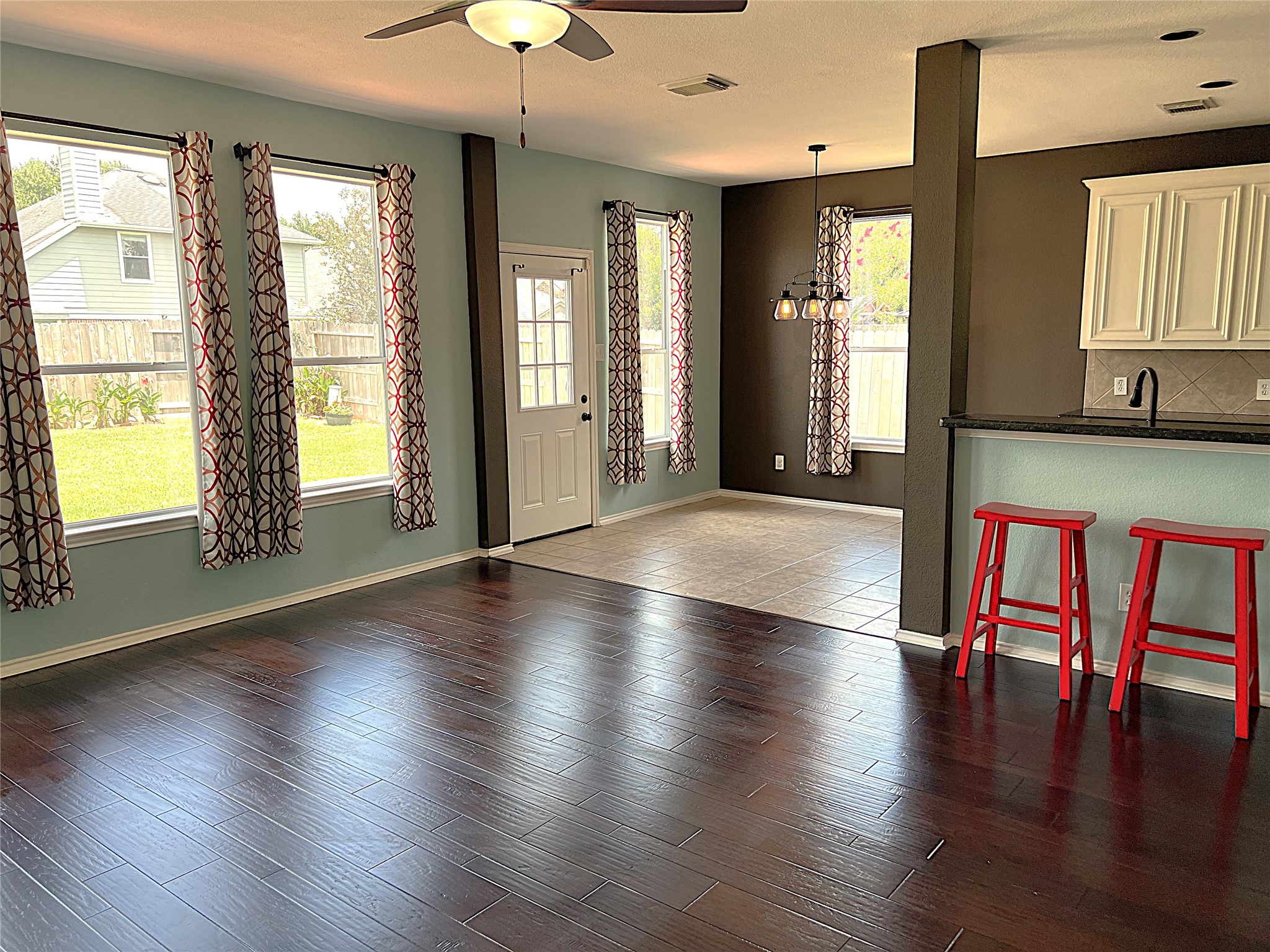 12919 Cascadia Knoll Court Property Photo 6