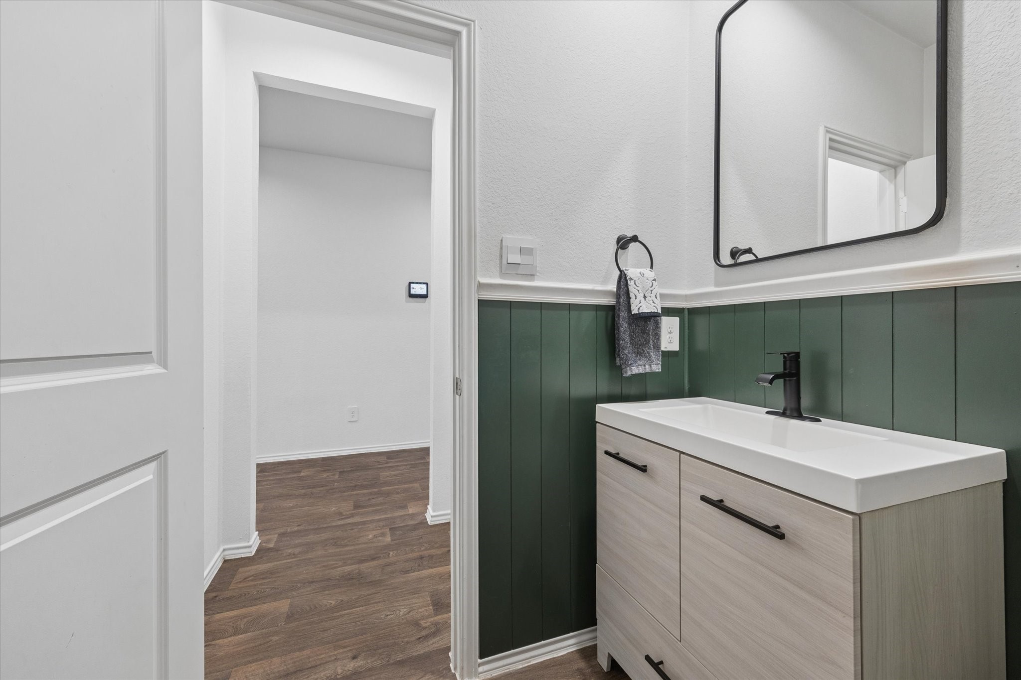 16019 Jordan Meadow Way Property Photo 18