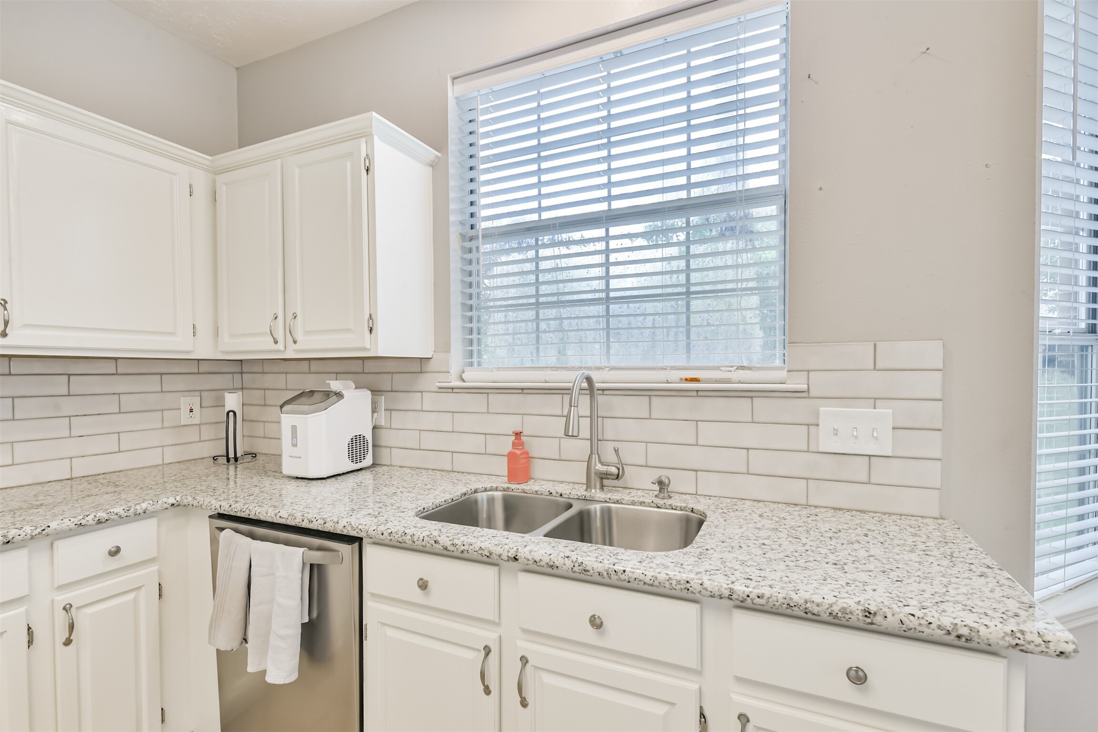 20422 Maple Meadows Court Property Photo 19