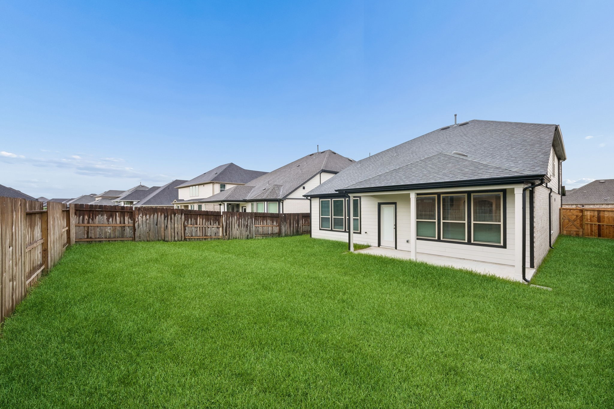 16050 Tangled Vine Lane Property Photo 32