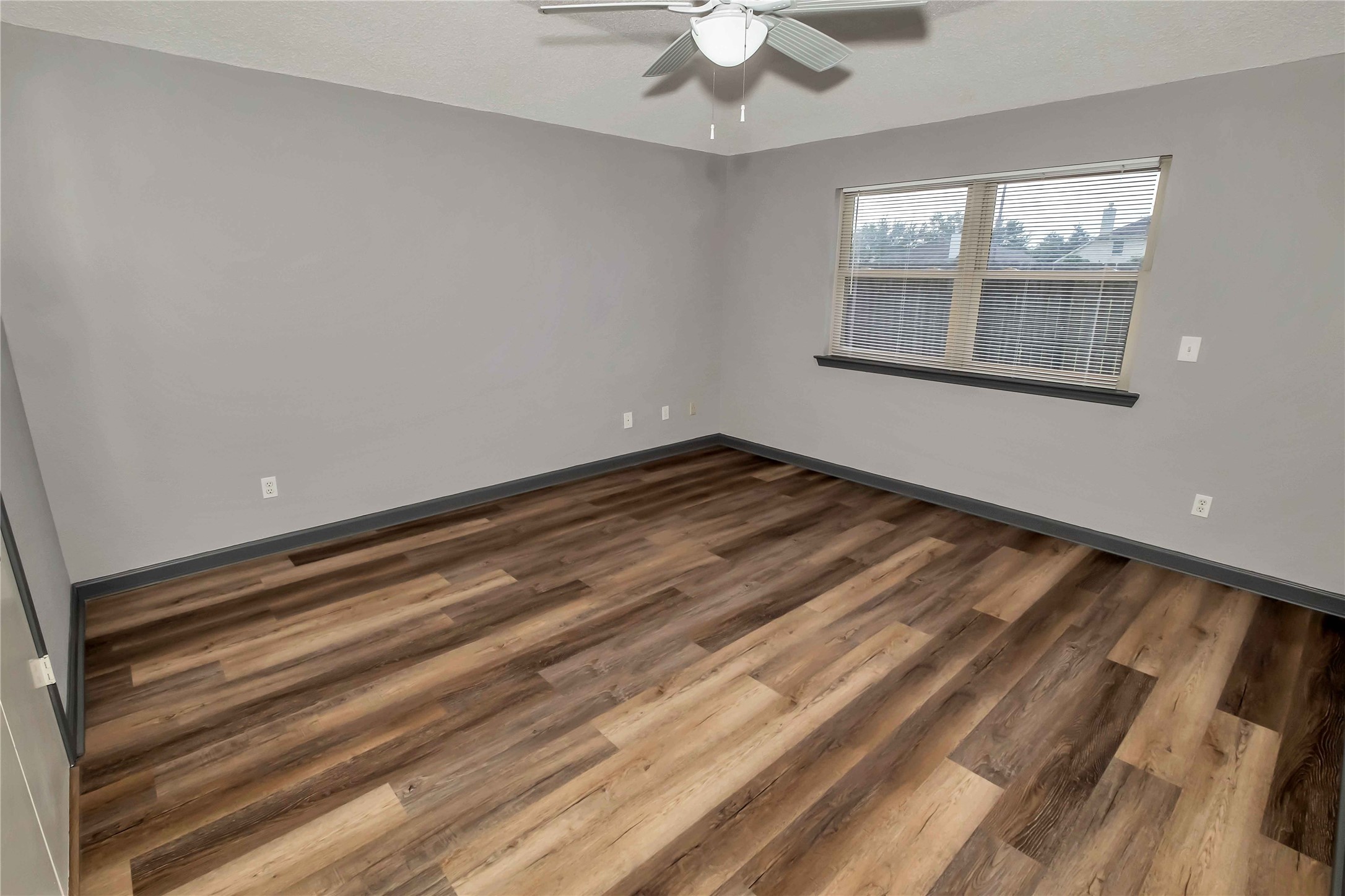5216 Spring Branch Drive Property Photo 11