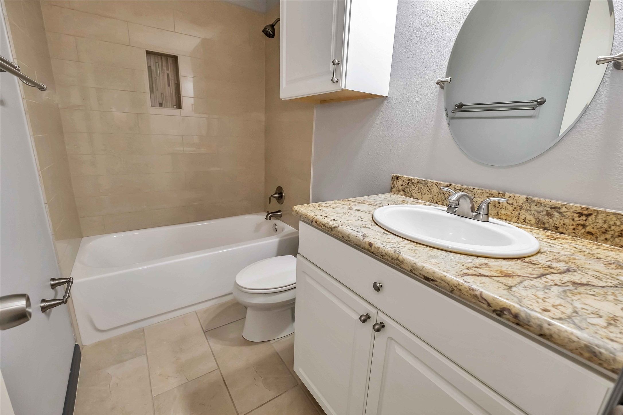 5216 Spring Branch Drive Property Photo 13