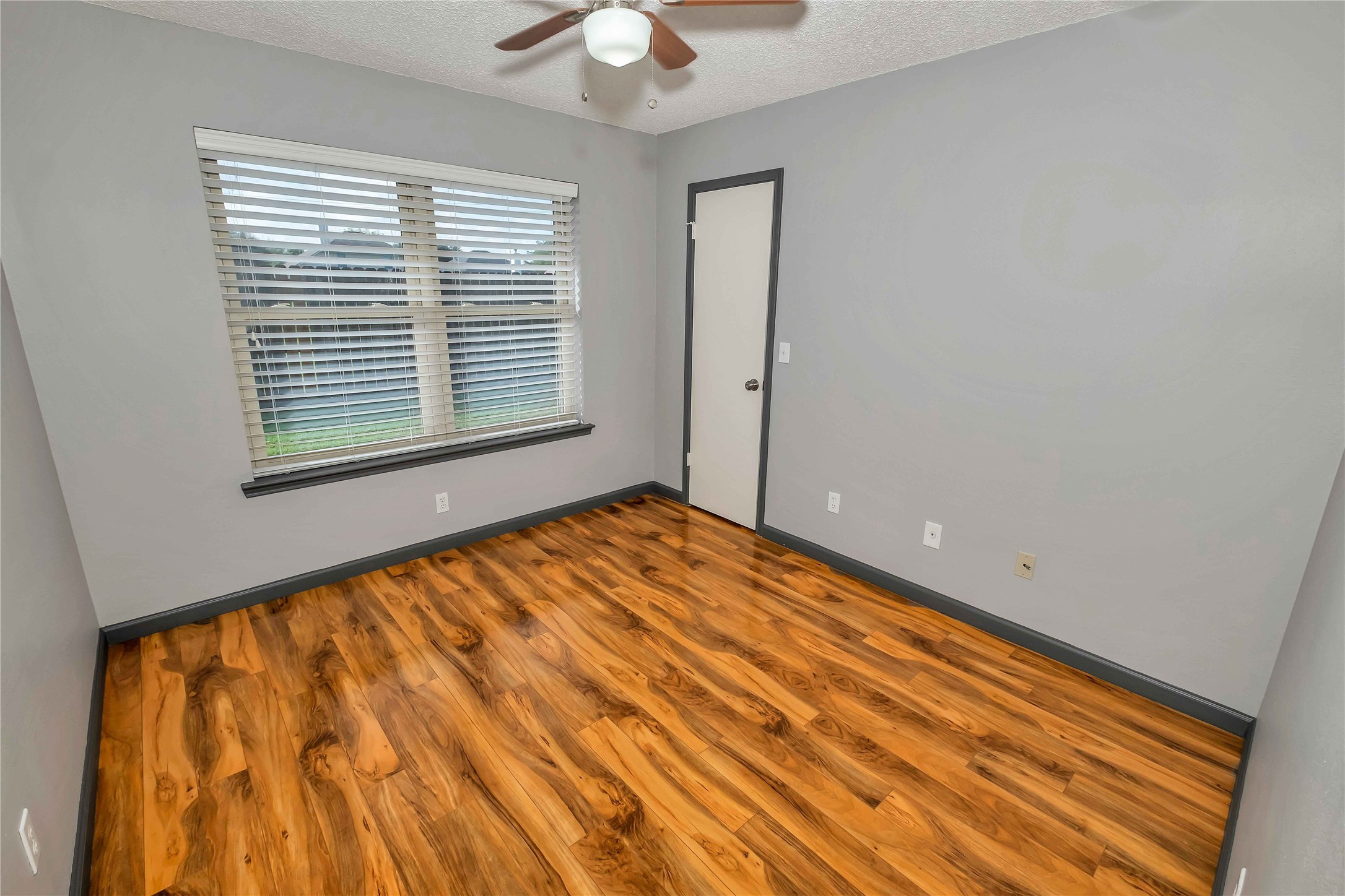 5216 Spring Branch Drive Property Photo 14