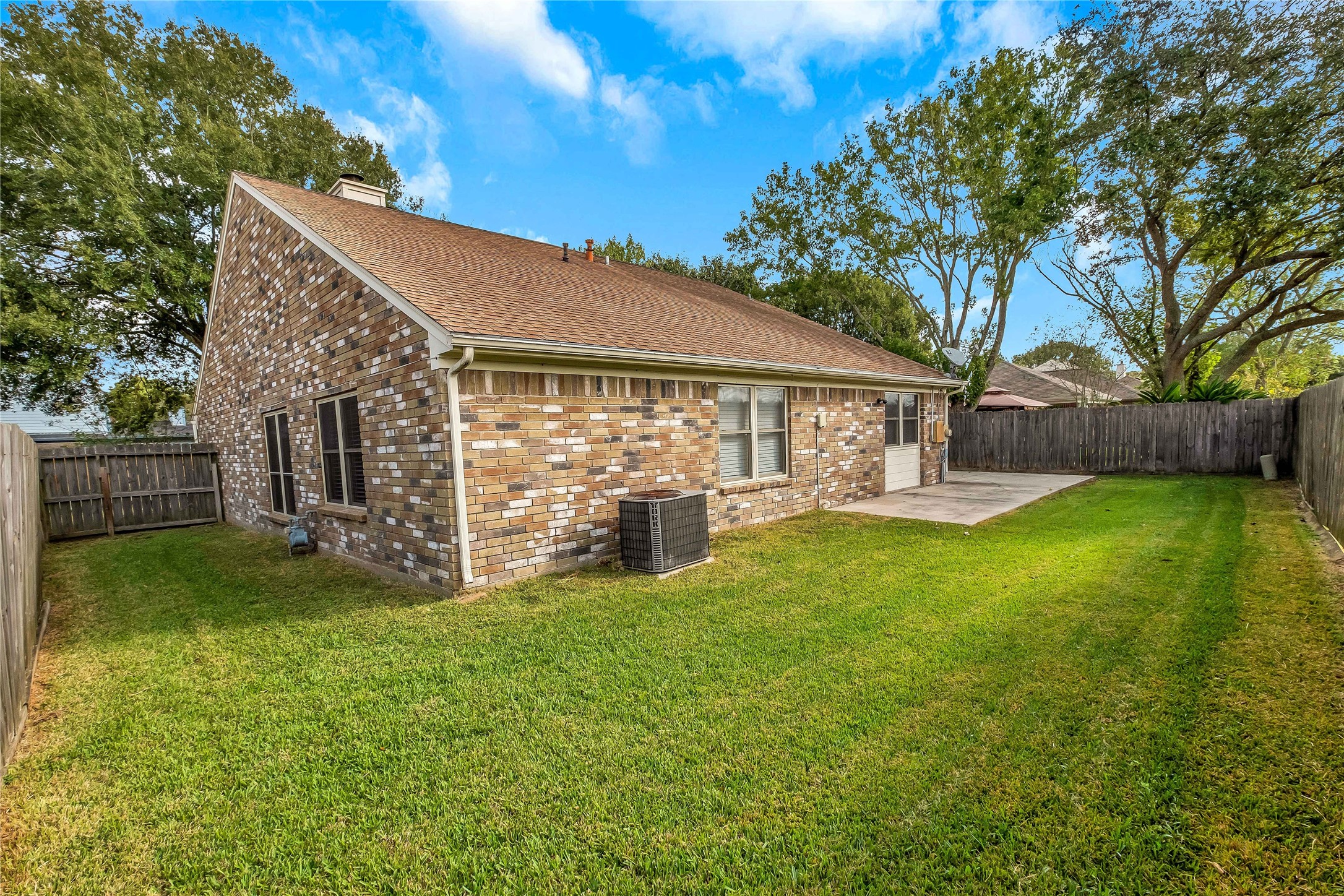 5216 Spring Branch Drive Property Photo 17