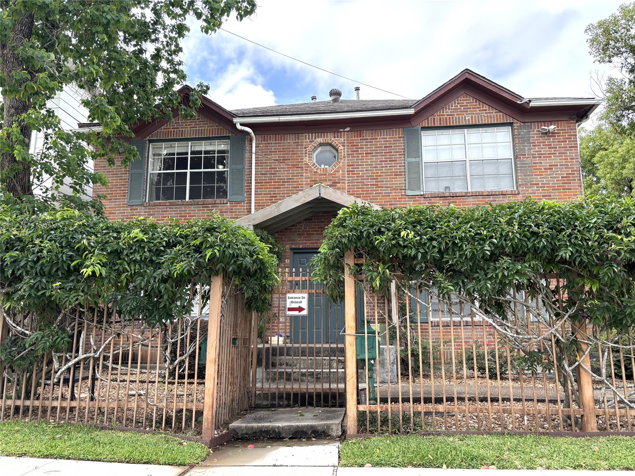 1840 Branard Street 3 Property Photo 1