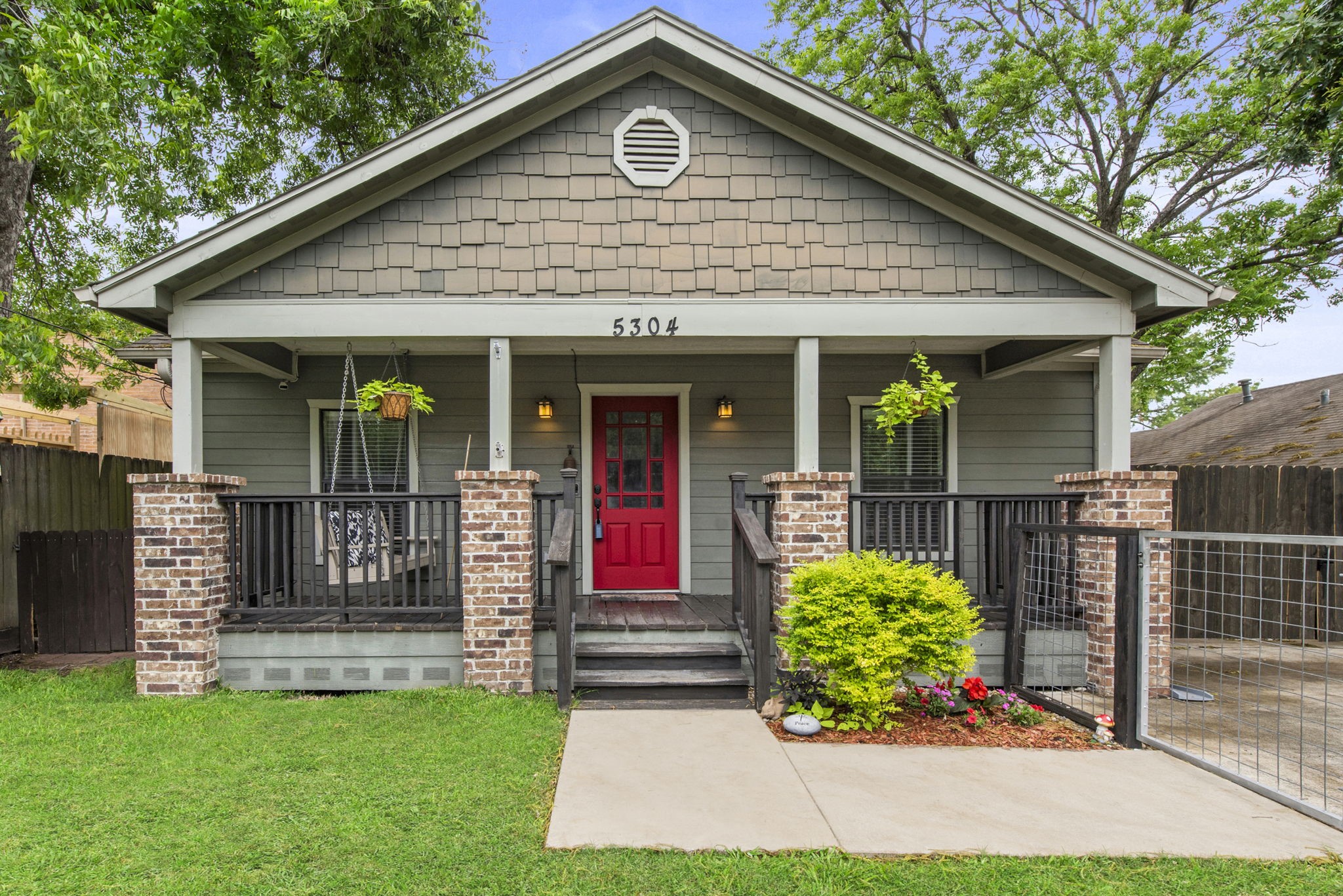5304 Michaux Street Property Photo