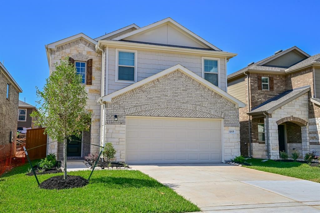 1005 Greenshank Drive Property Photo 1