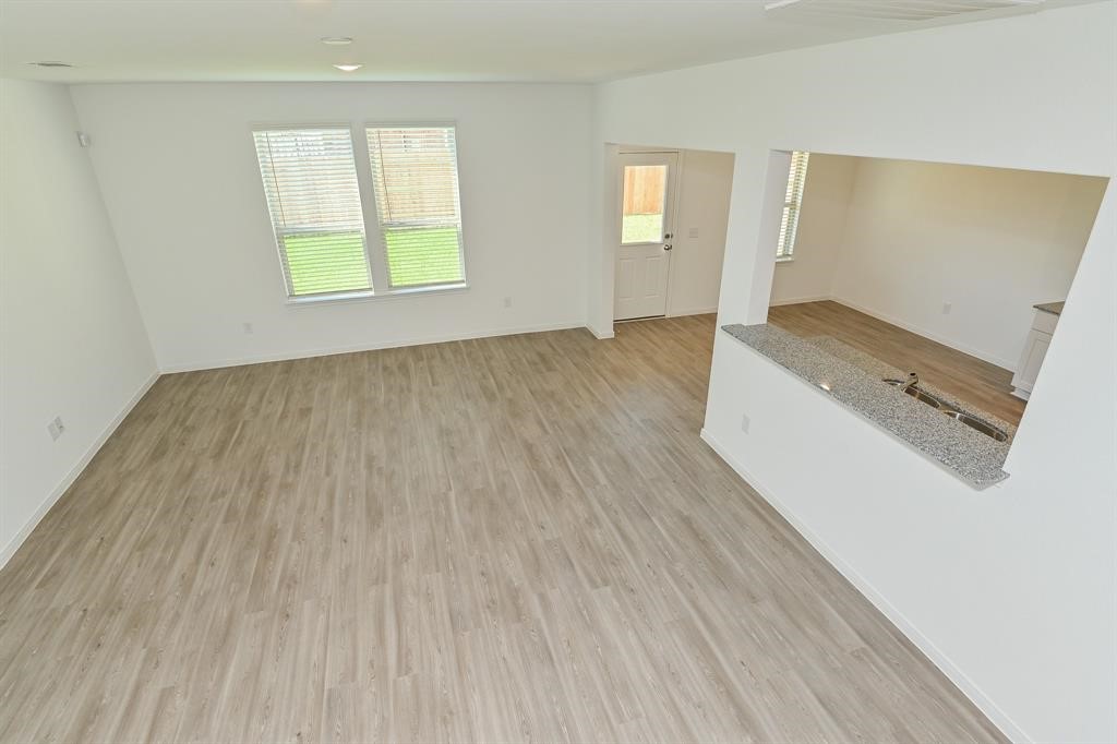 1005 Greenshank Drive Property Photo 14