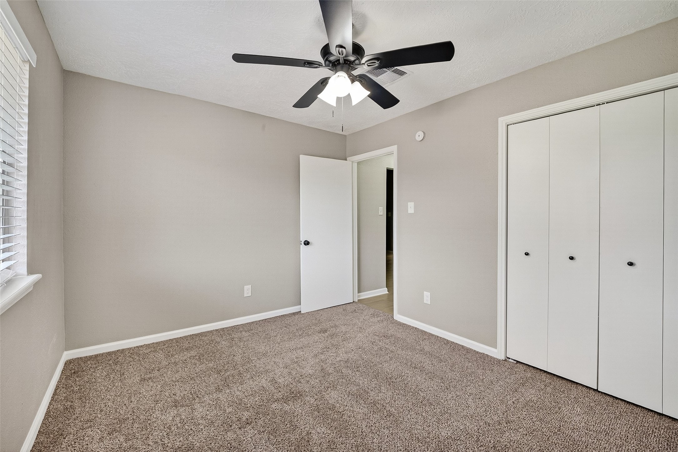 1011 Memorial Glen Drive Property Photo 26