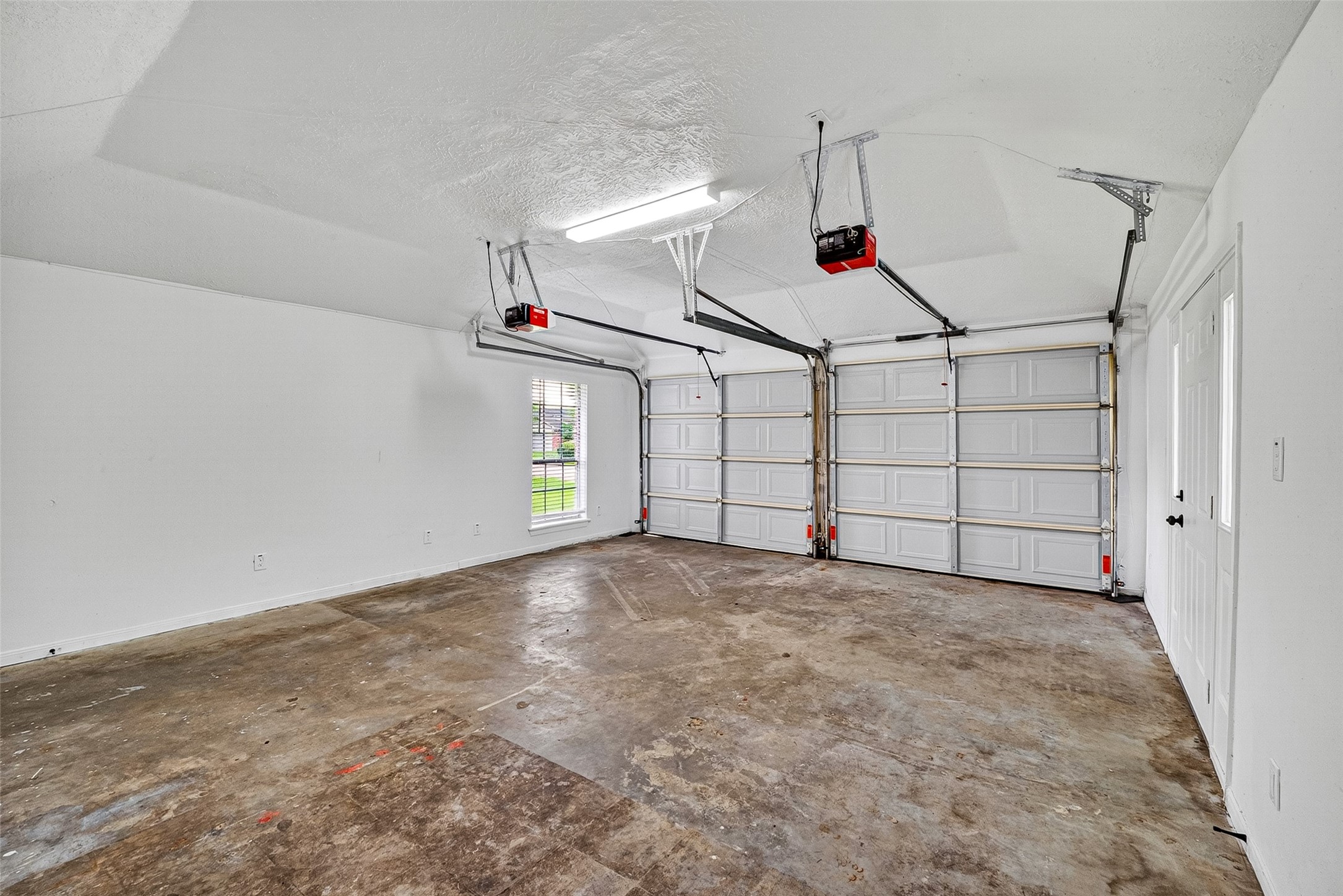 1011 Memorial Glen Drive Property Photo 31